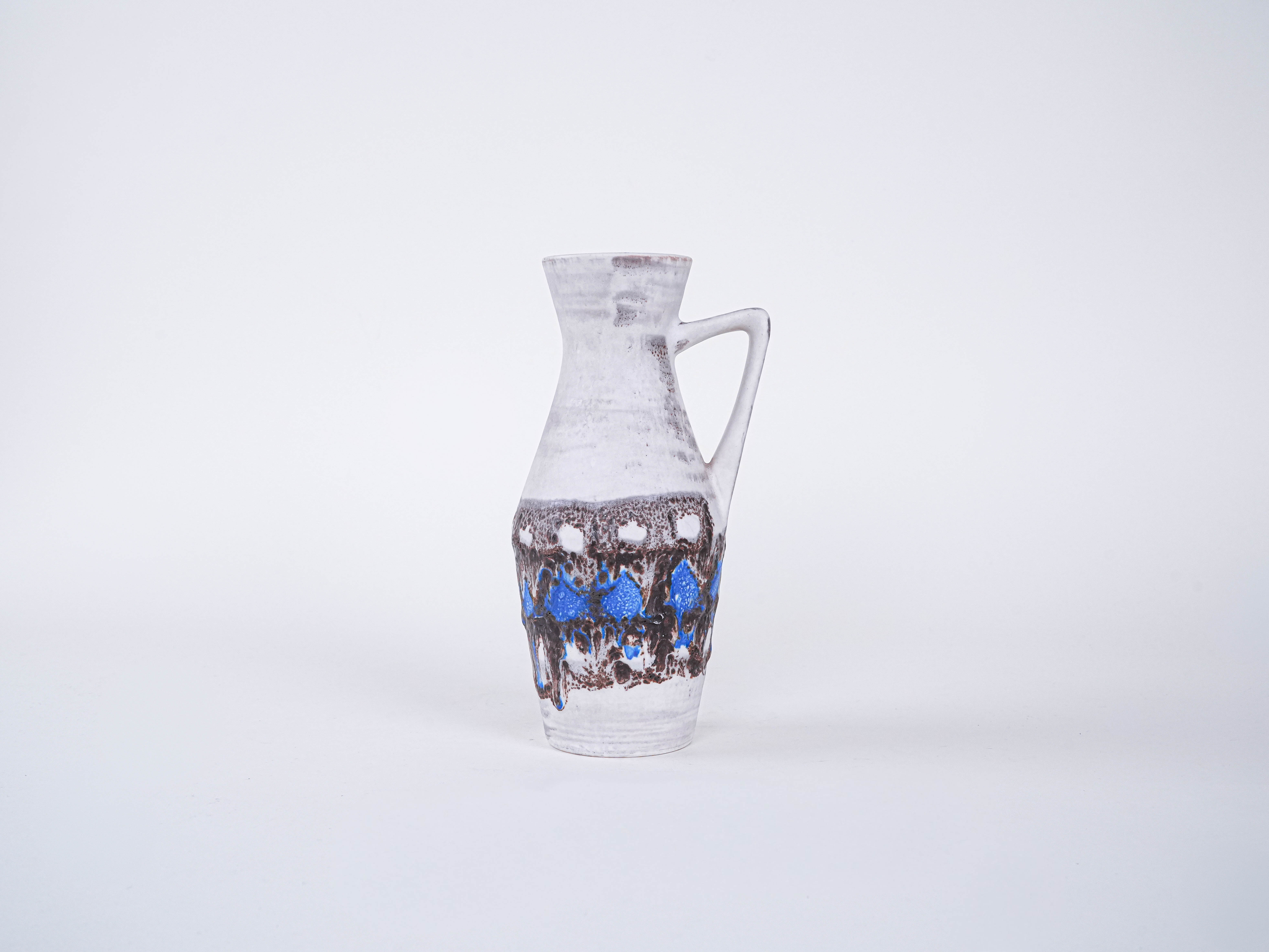 Keramikvase mit Henkel 1960er Jahre