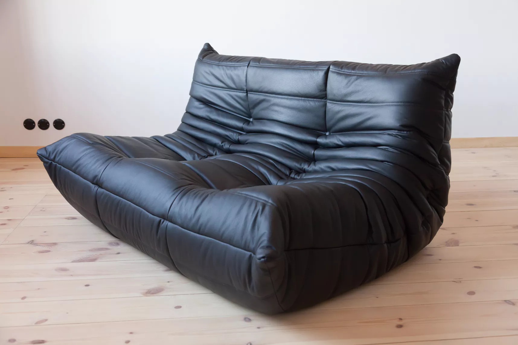 Togo Sofa 2-Sitzer Madras-Leder Schwarz