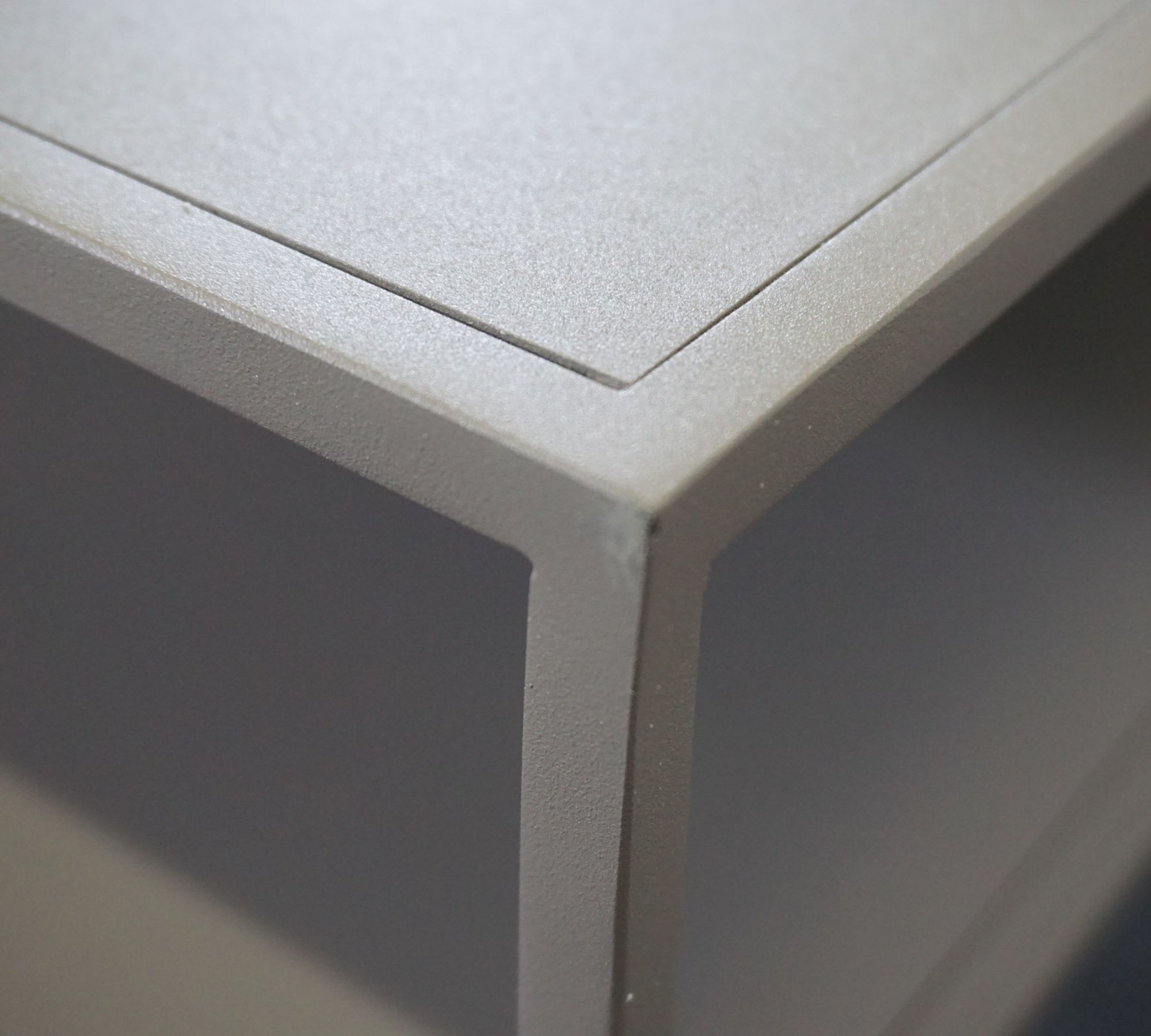 Fera Couchtisch Stahl Grau 66009