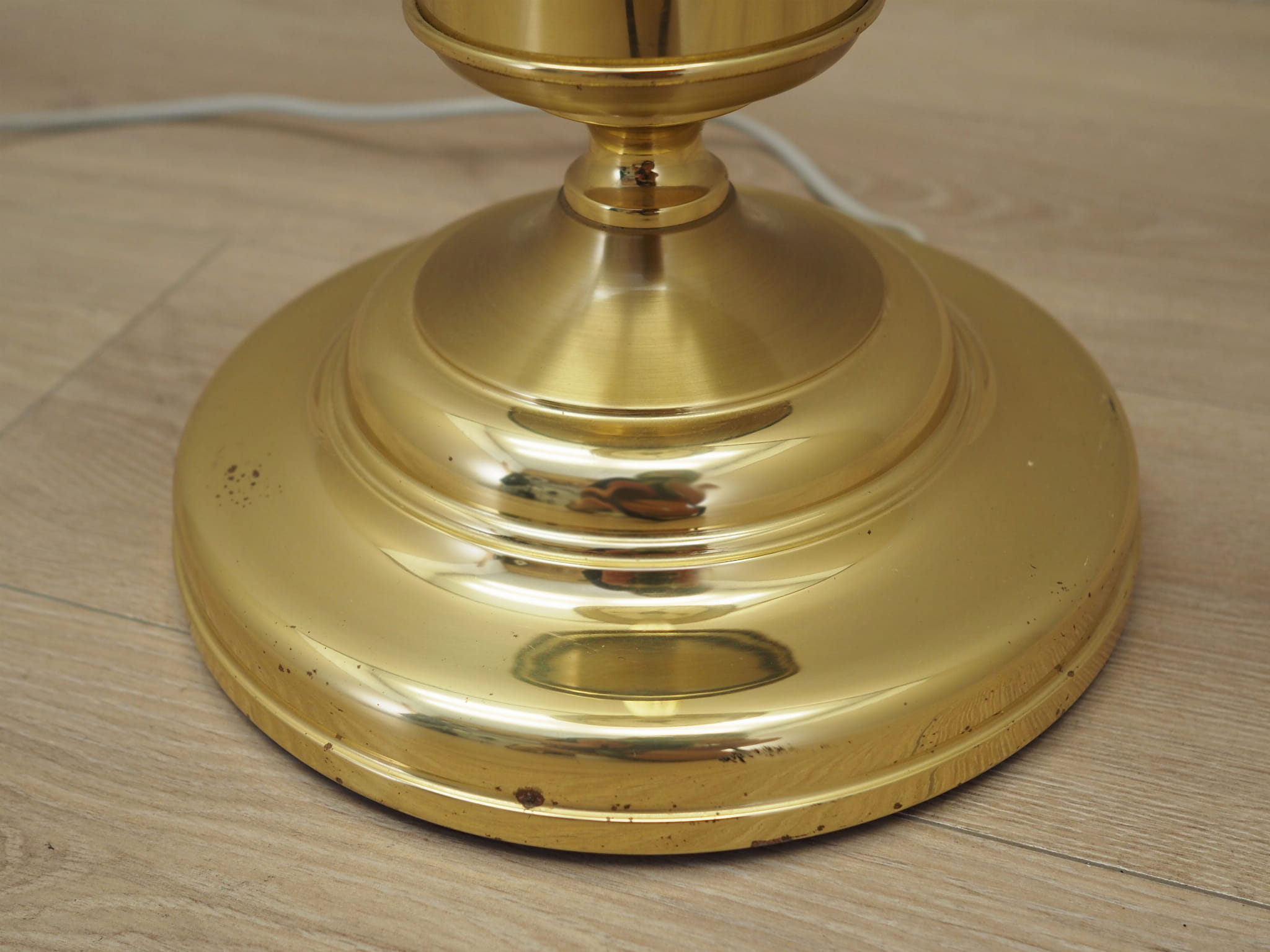 Vintage Stehlampe Metall Textil Gold 1970er Jahre 