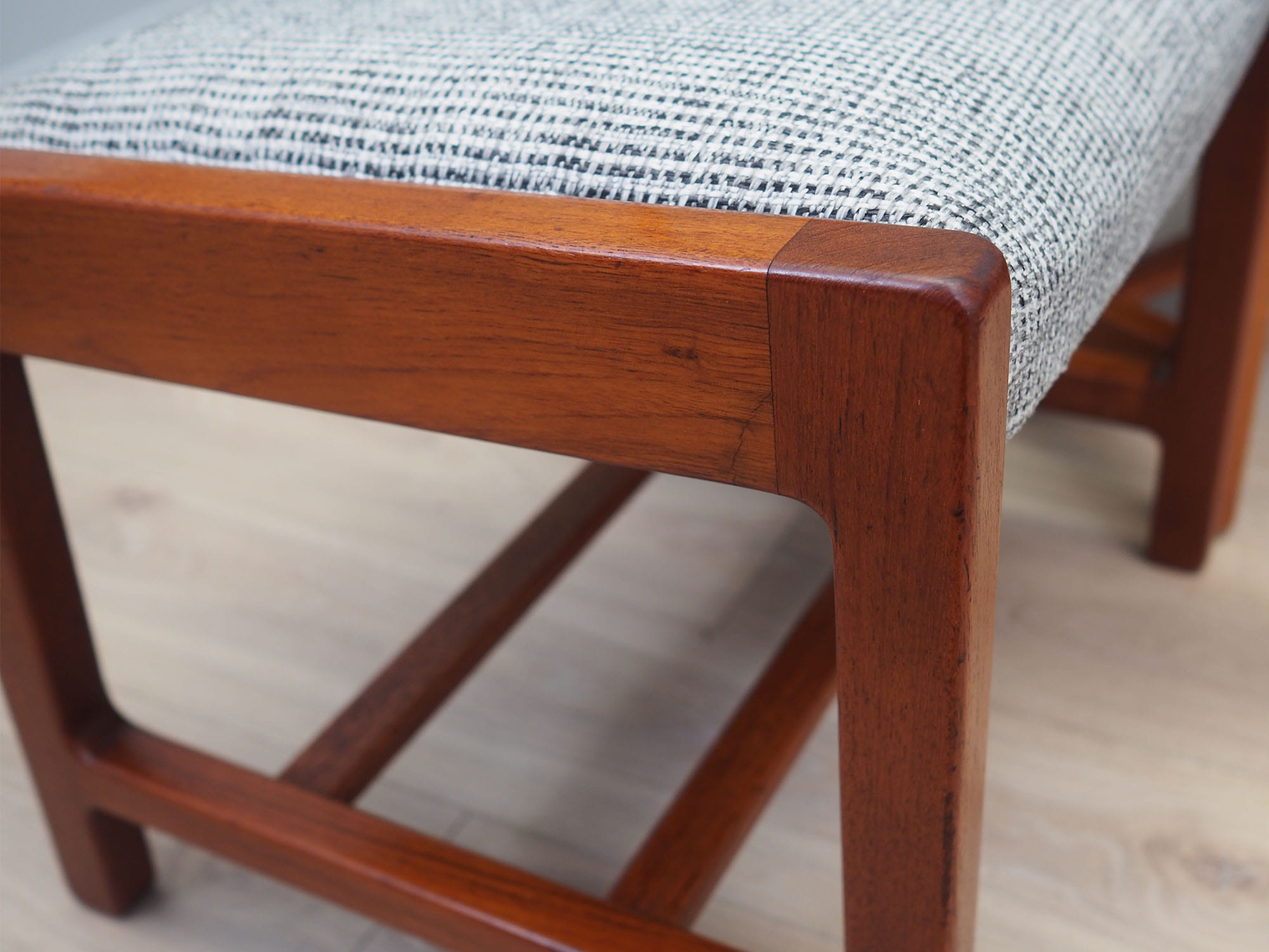 5x Vintage Chair Teak Wood Textile Grey 1970s