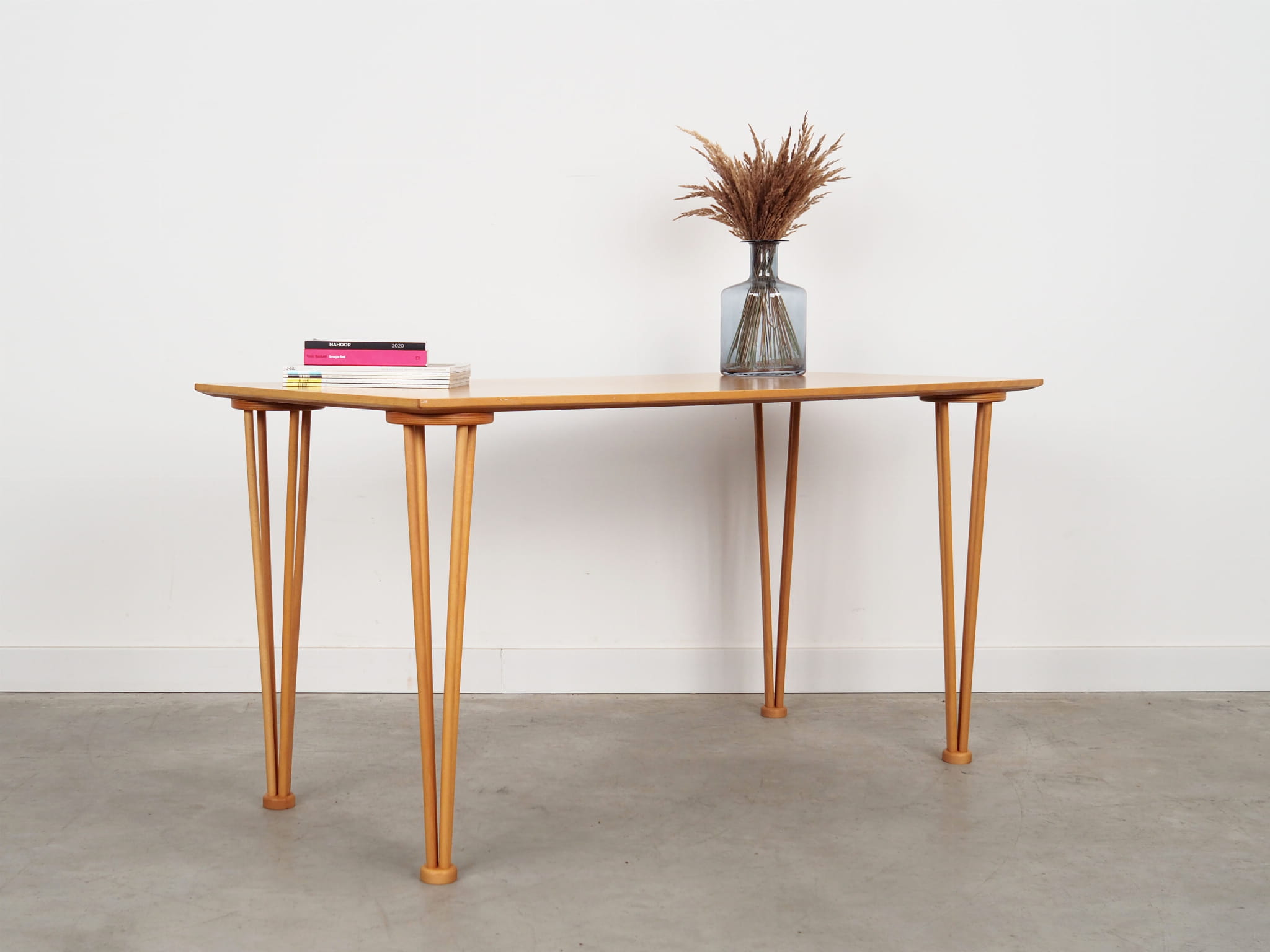 Tavolo vintage legno beige anni '70 