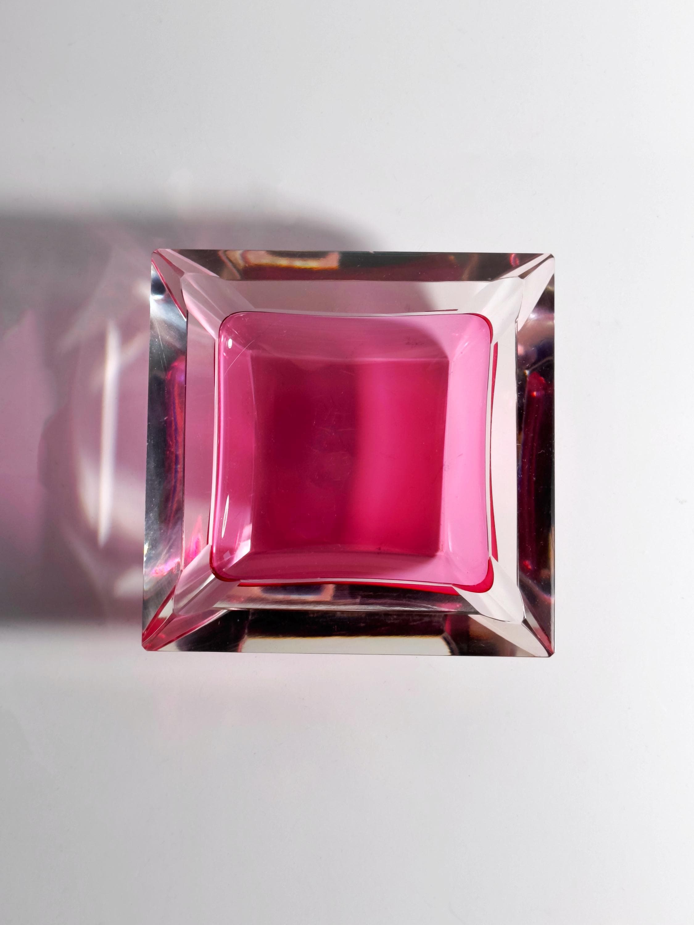 Vintage Aschenbecher Muranoglas Cranberry-Rot 80er Jahre