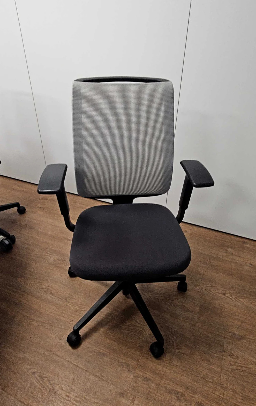 Reply Air Ergonomischer Verstellbarer Bürostühl Mesh