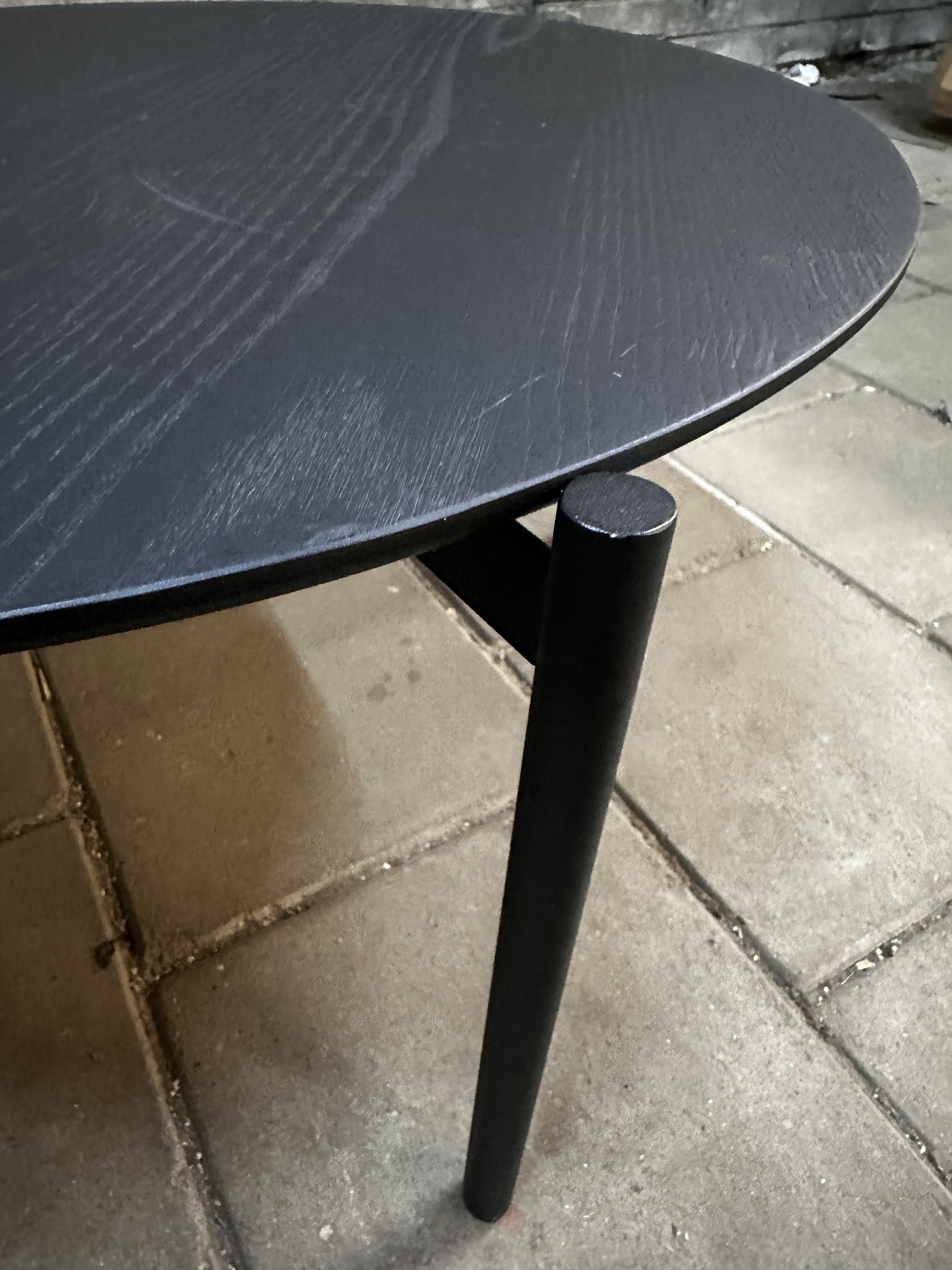 Schild 2x Couchtisch-Set Eichenholz Metall Ø70cm Ø50cm