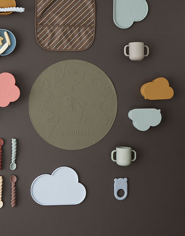 The World Placemat Green