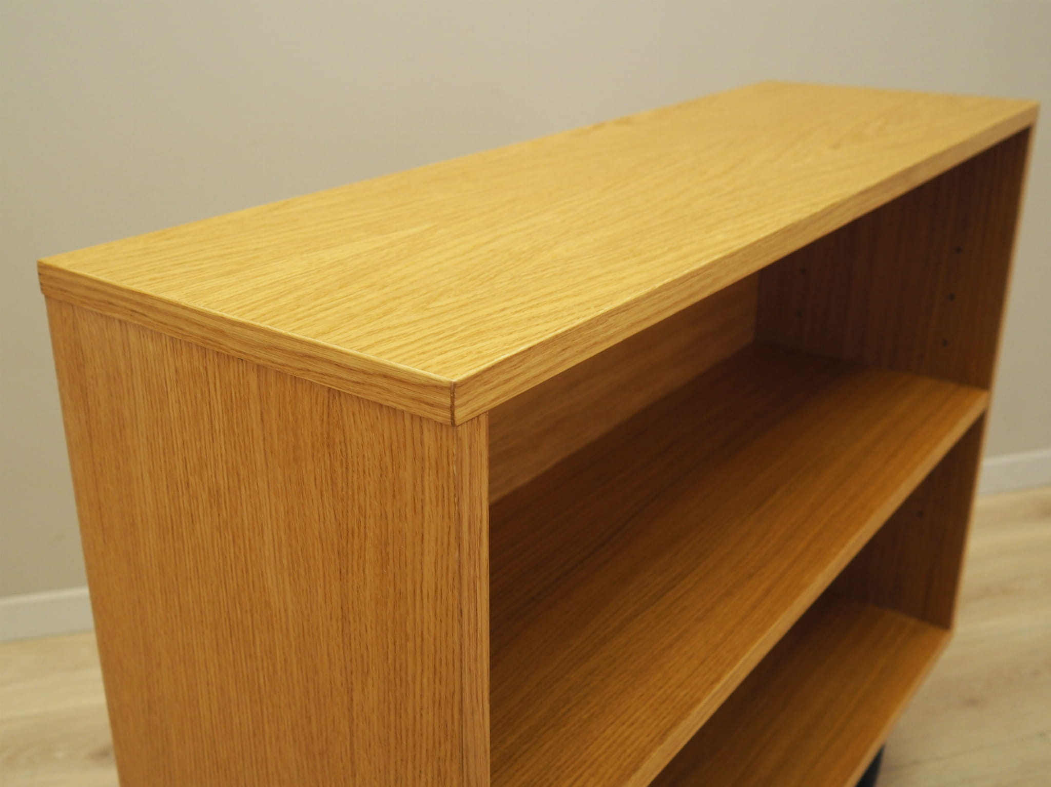 Vintage bookshelf oak brown 1990s