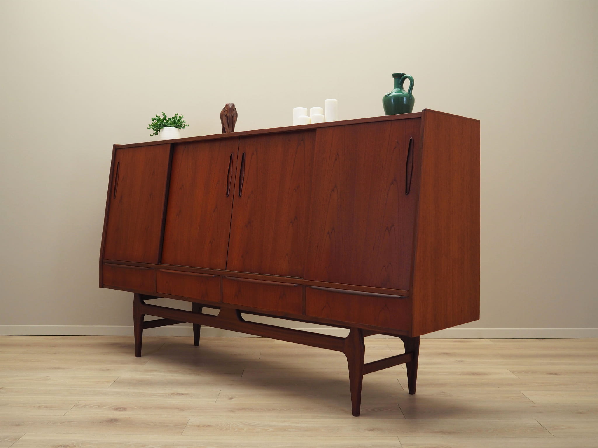 Highboard Teakholz Braun 1960er Jahre