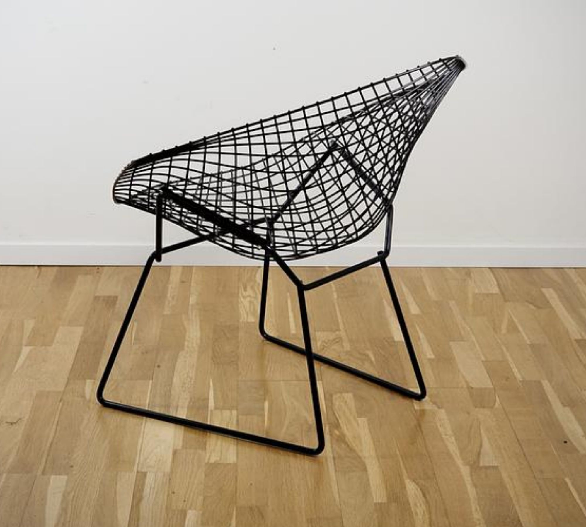 Bertoia Diamond Chair Schwarz 