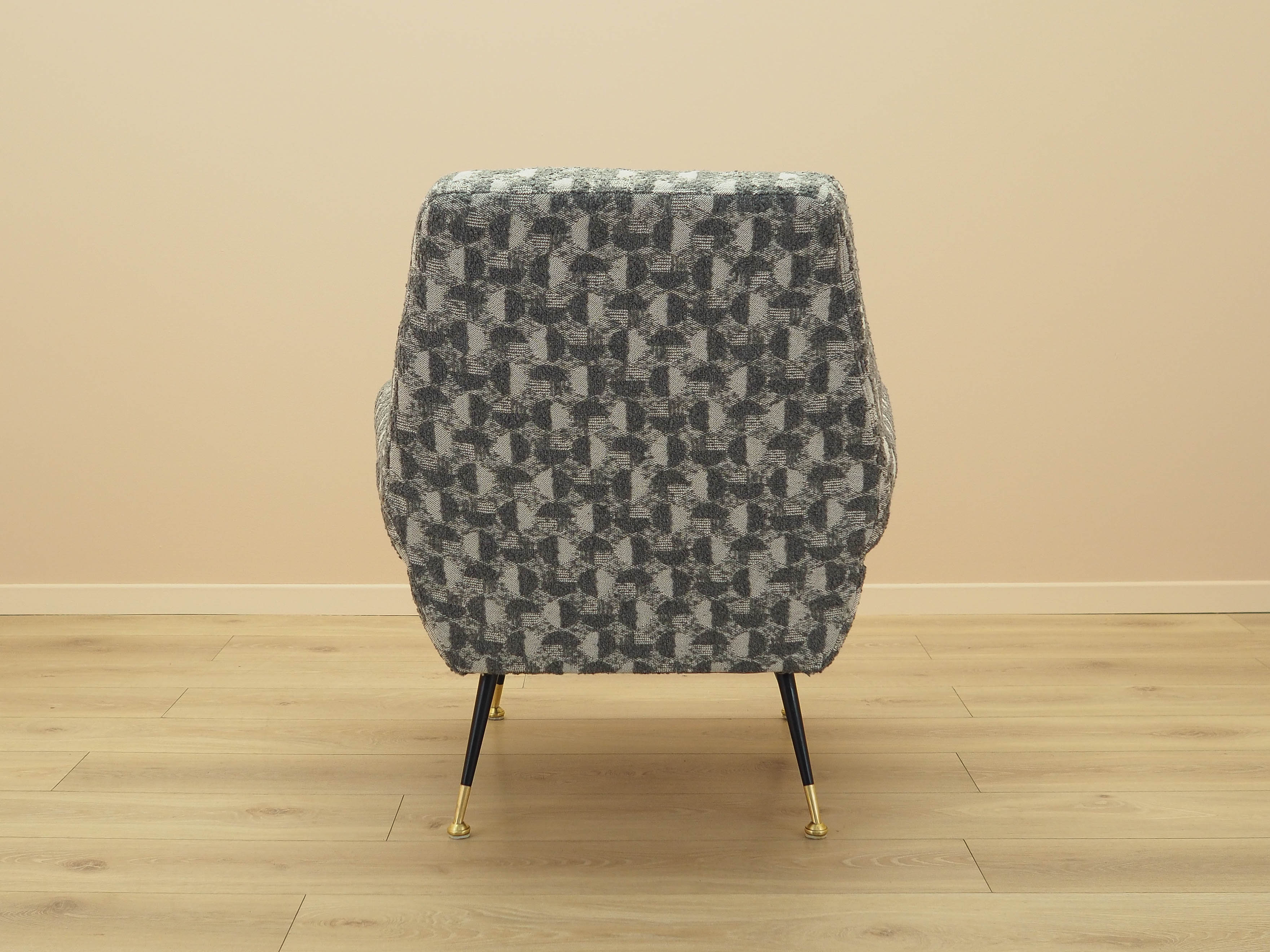 Lounge chair Grey
