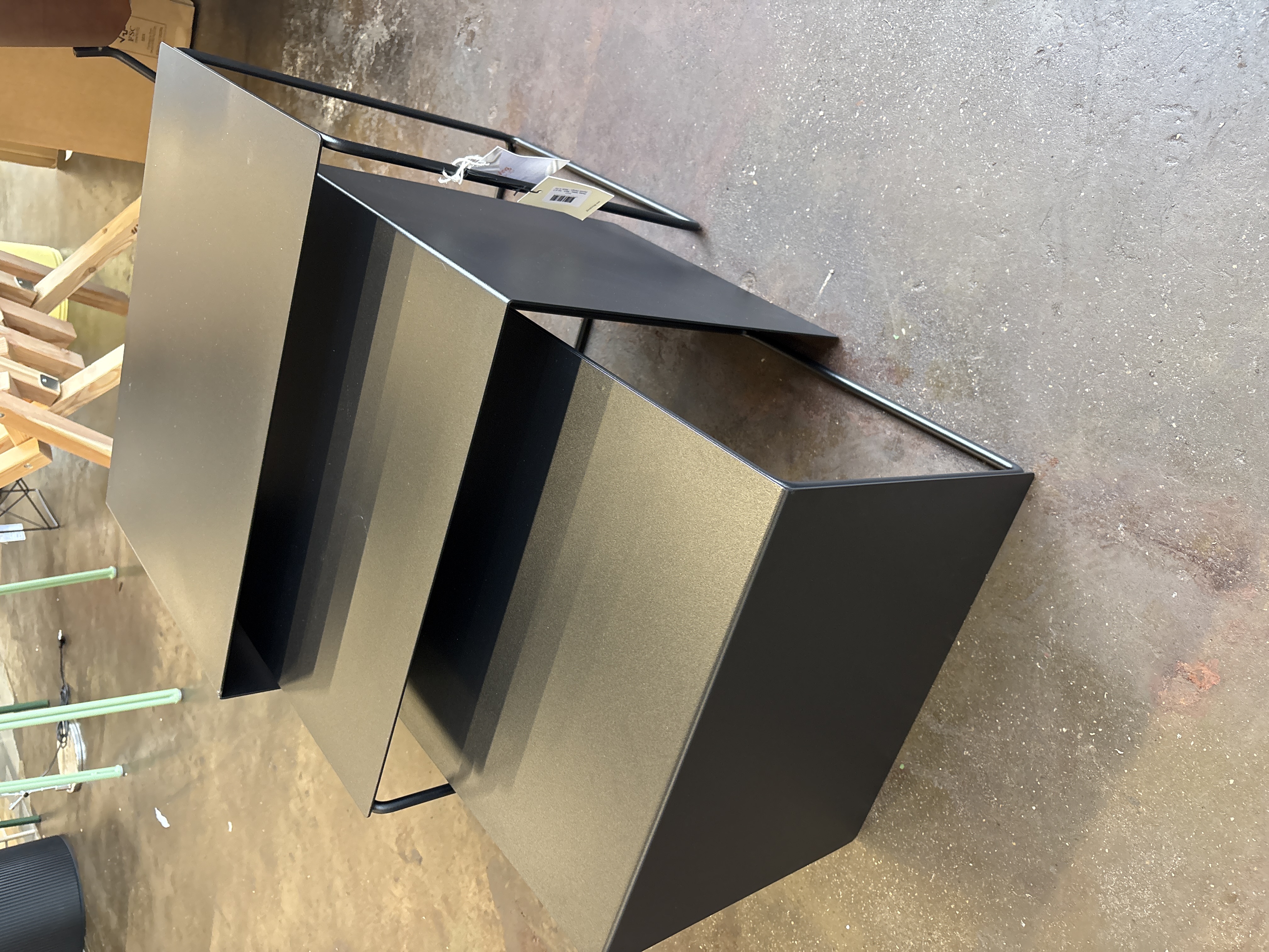 Cluster Table Set Black