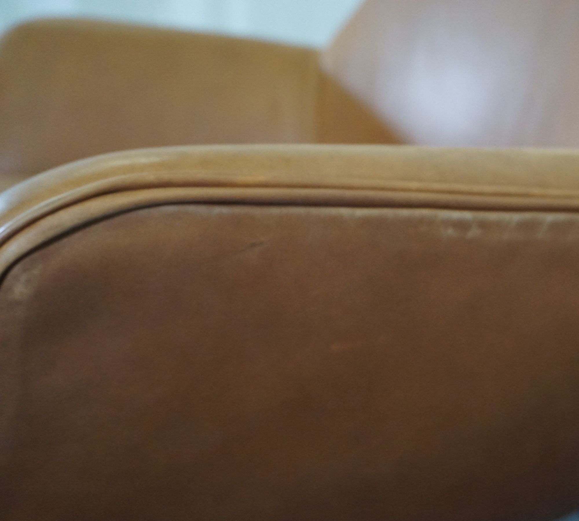 Oscar Sessel Leather Bronze