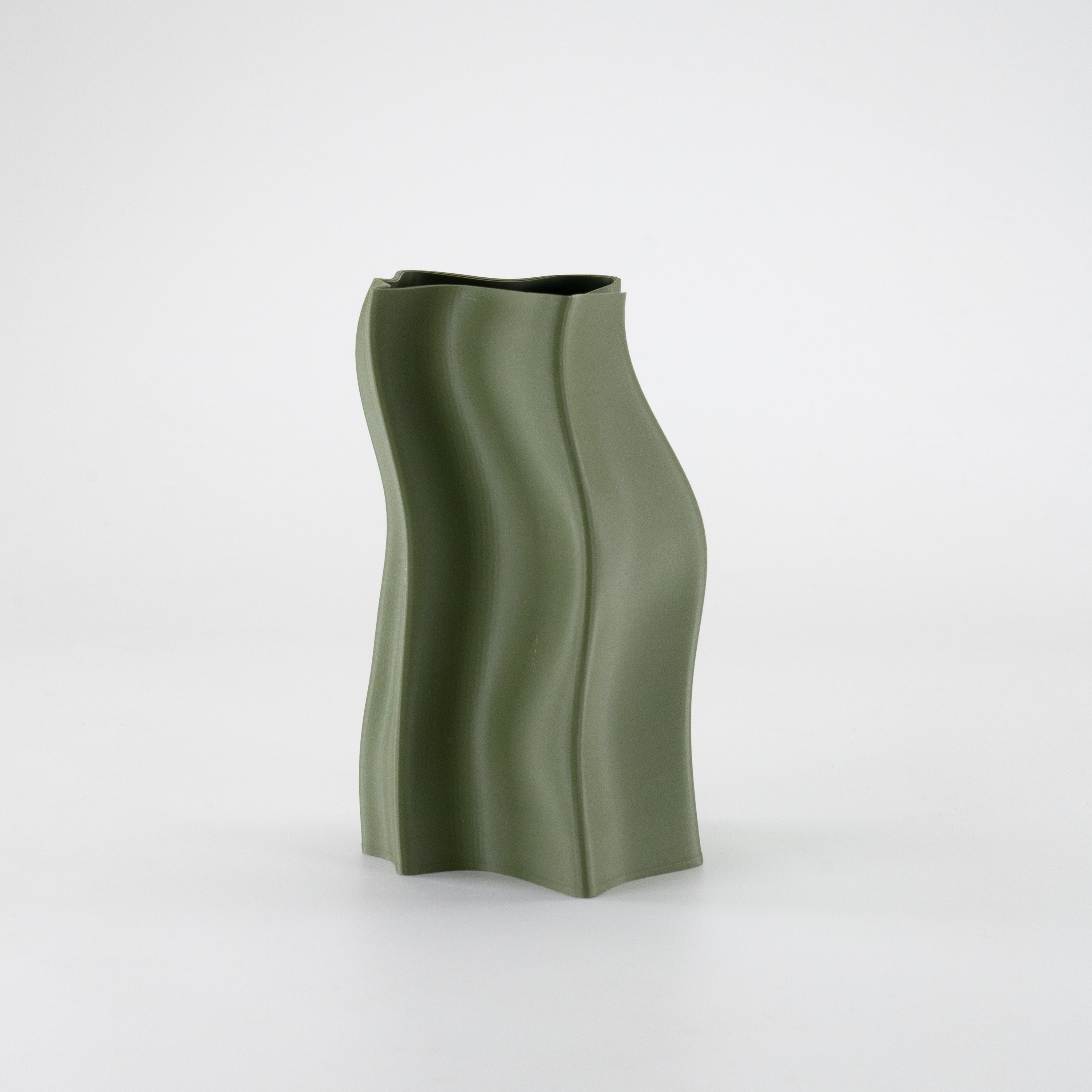 1123-1 Fluid Vase Olive