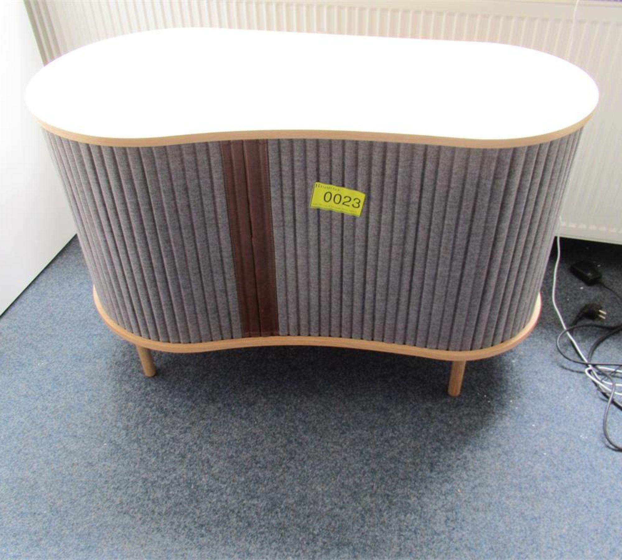 Audacious Sideboard Holz Textil Grau