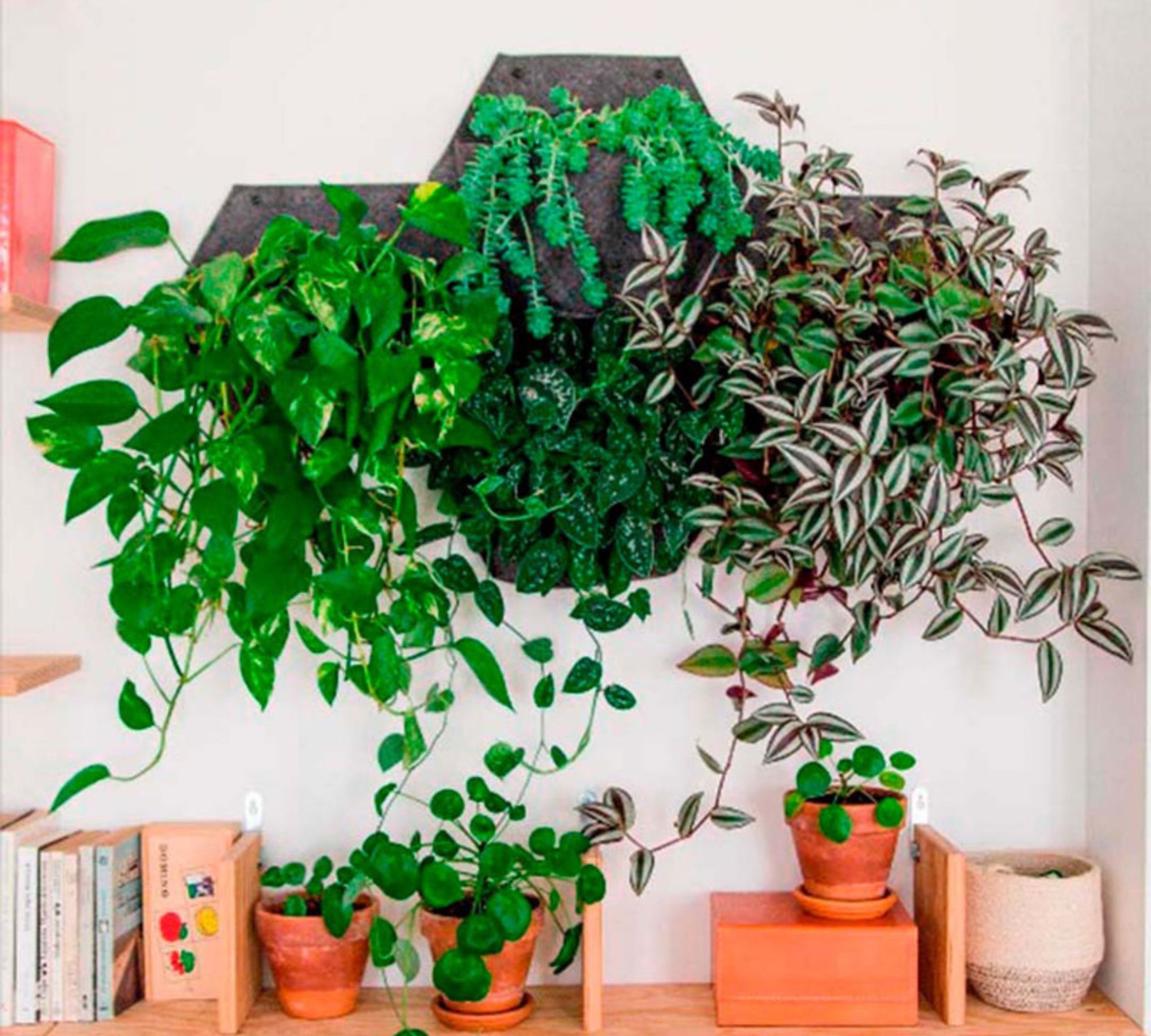 3x Wall planter Black with textile cover