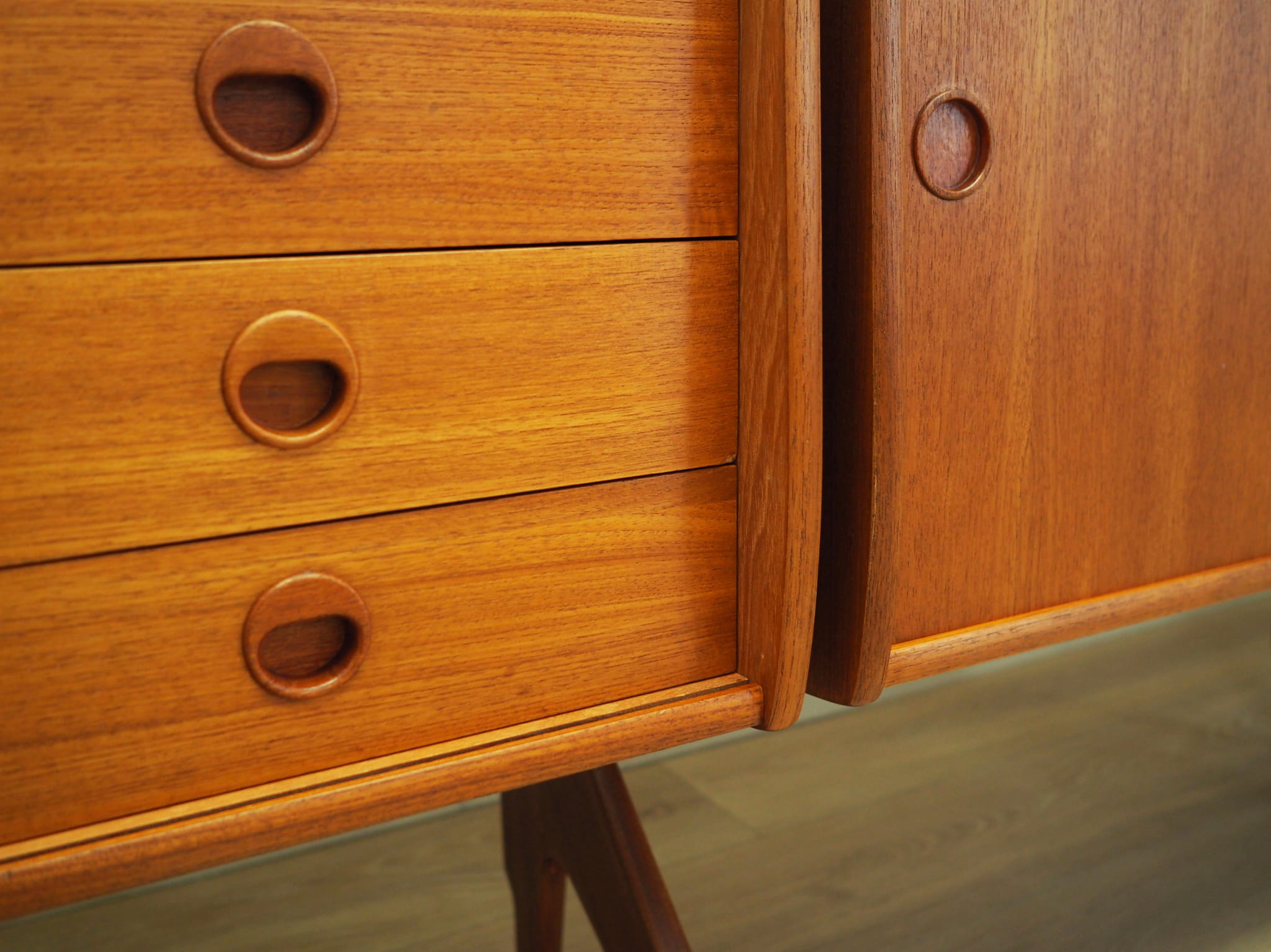 Wall shelf Teak wood 1960s