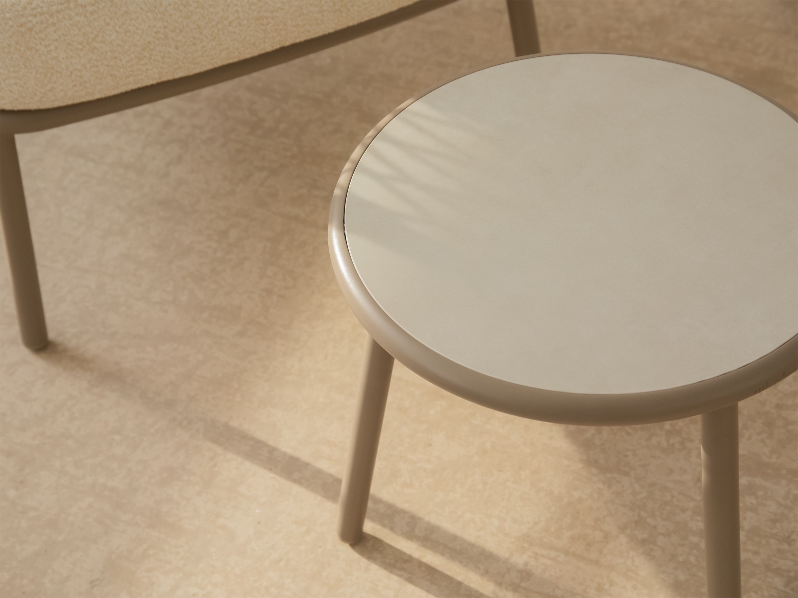 Roig Outdoor Beistelltisch Stein Beige 42x42x43 cm