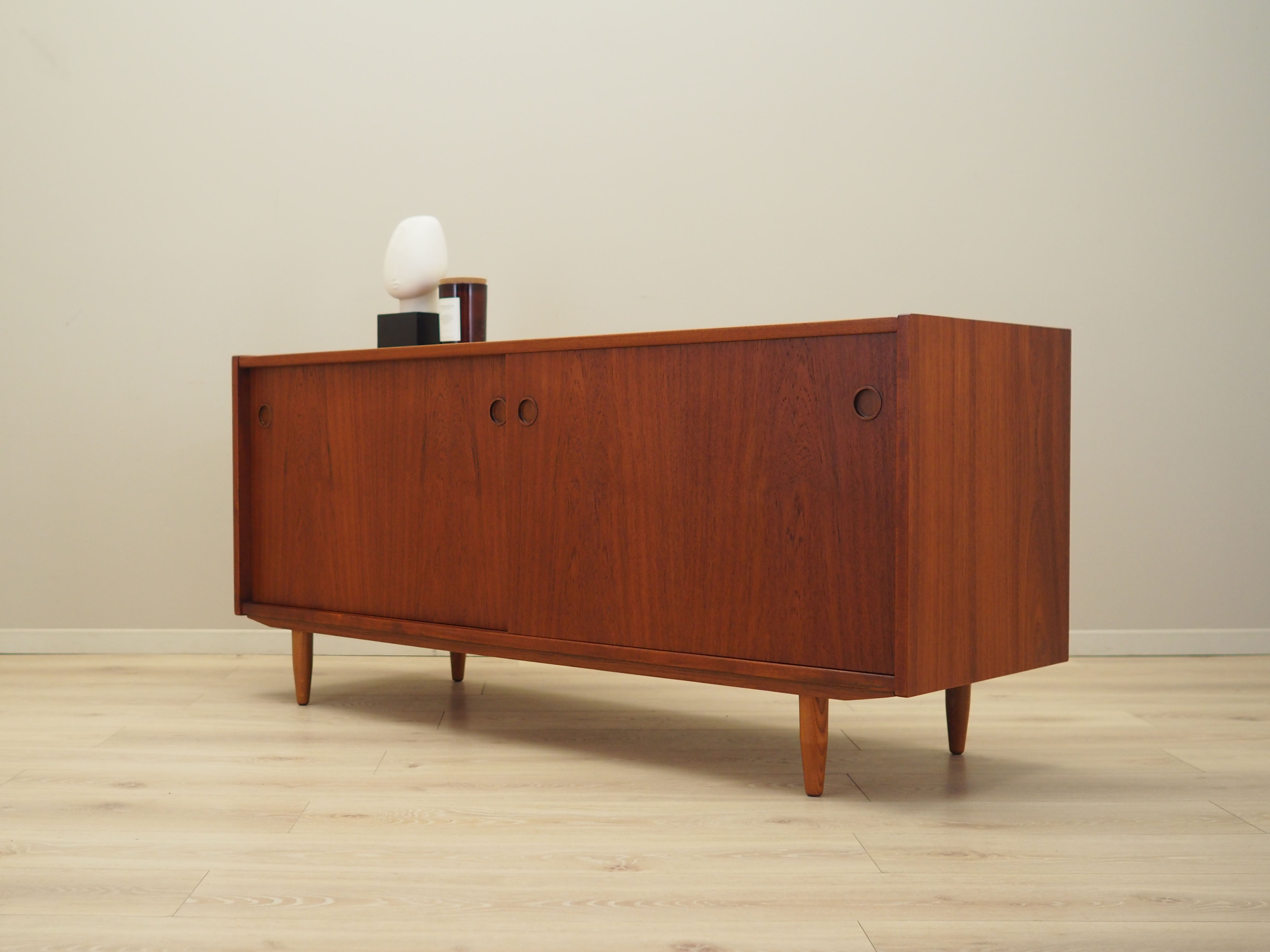 Schrank Teakholz 1970er Jahre