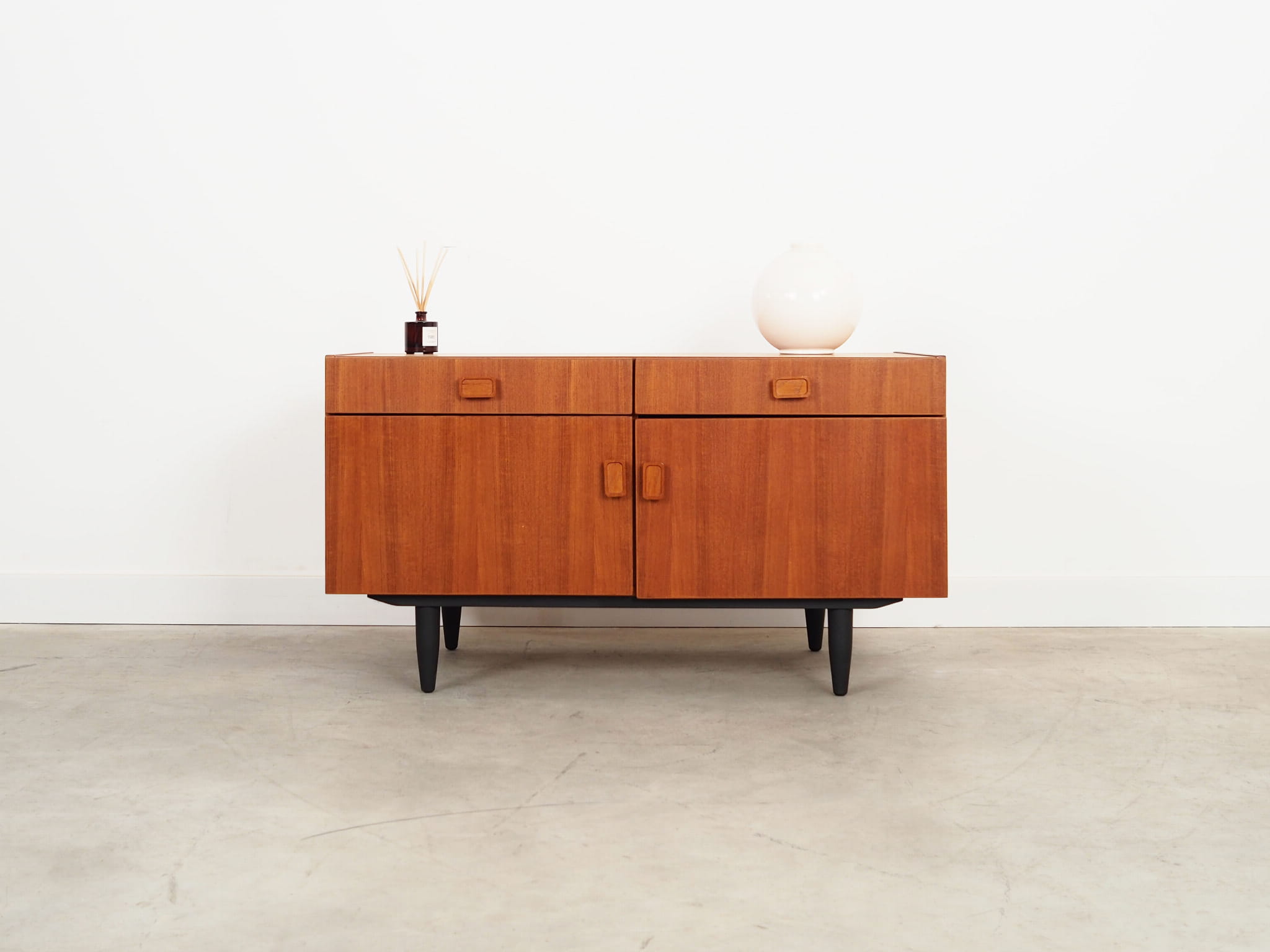 Vintage Schrank Teakholz Braun 1970er Jahre