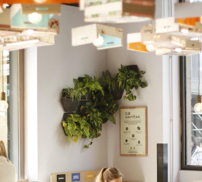 3x Wall Planter Grey with Self-watering Textile Cover