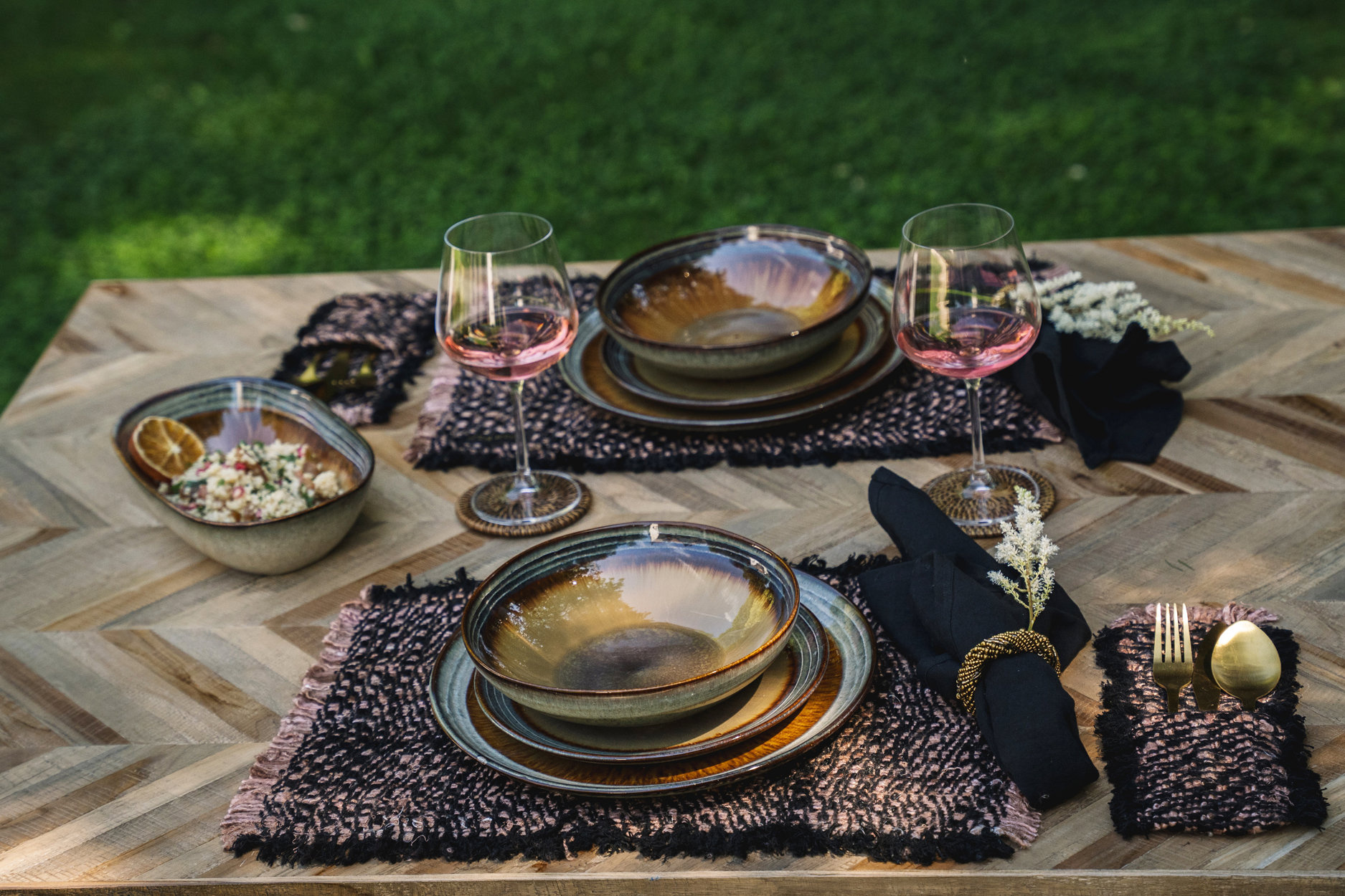 4x Oh My Gee Placemat Black-brown