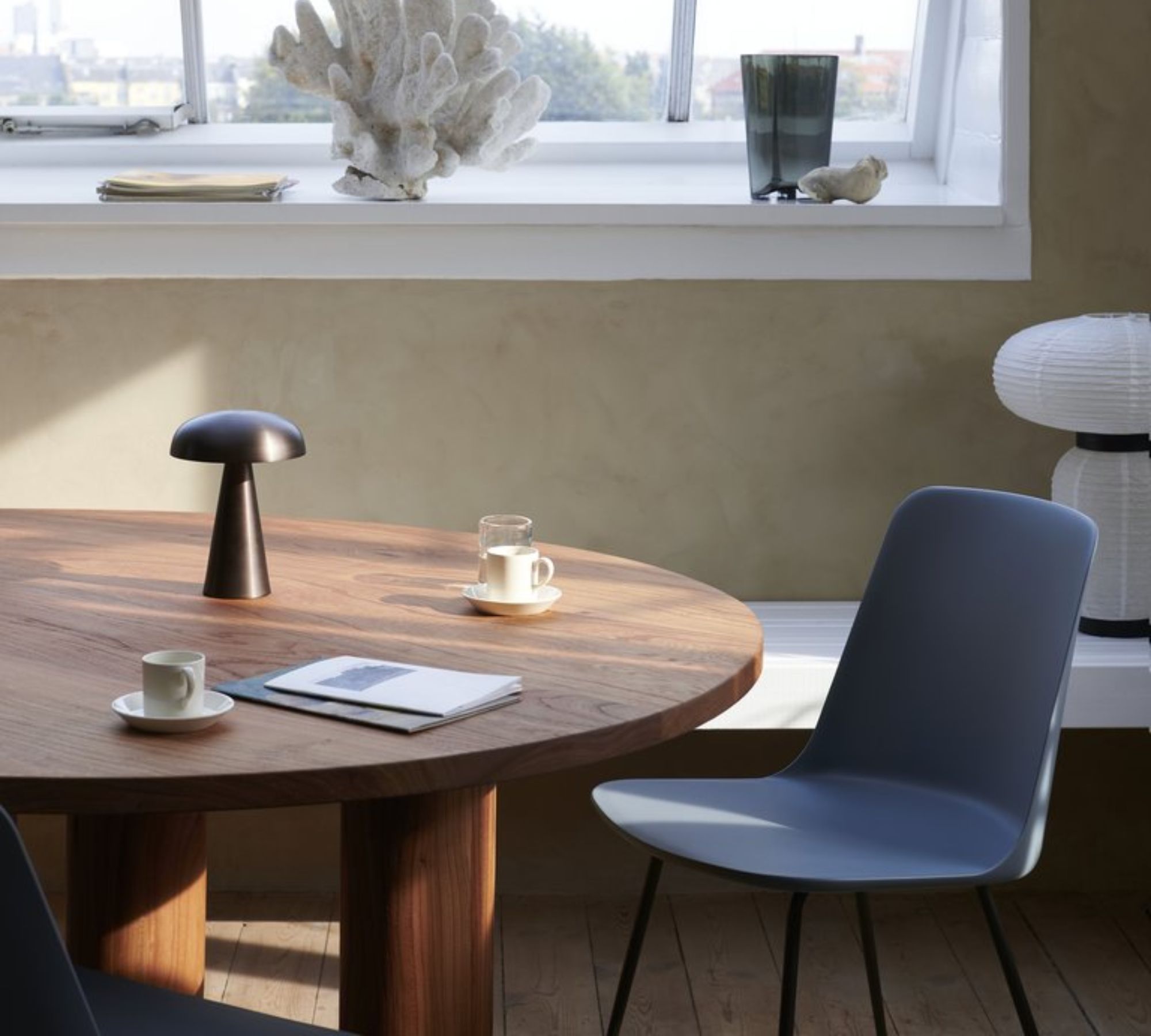 Rely HW 26 Chair Plastic Black