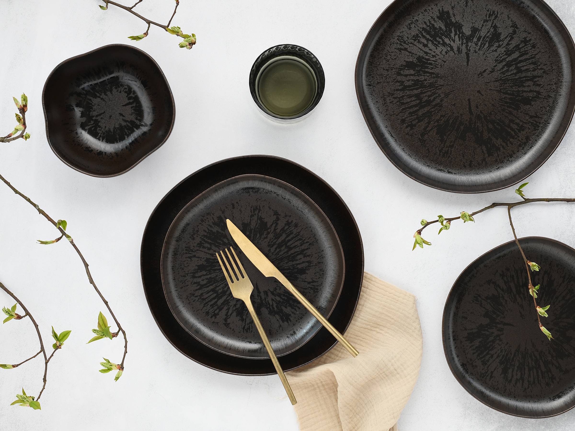 Natura Dinnerware Set 12-piece Dark Brown