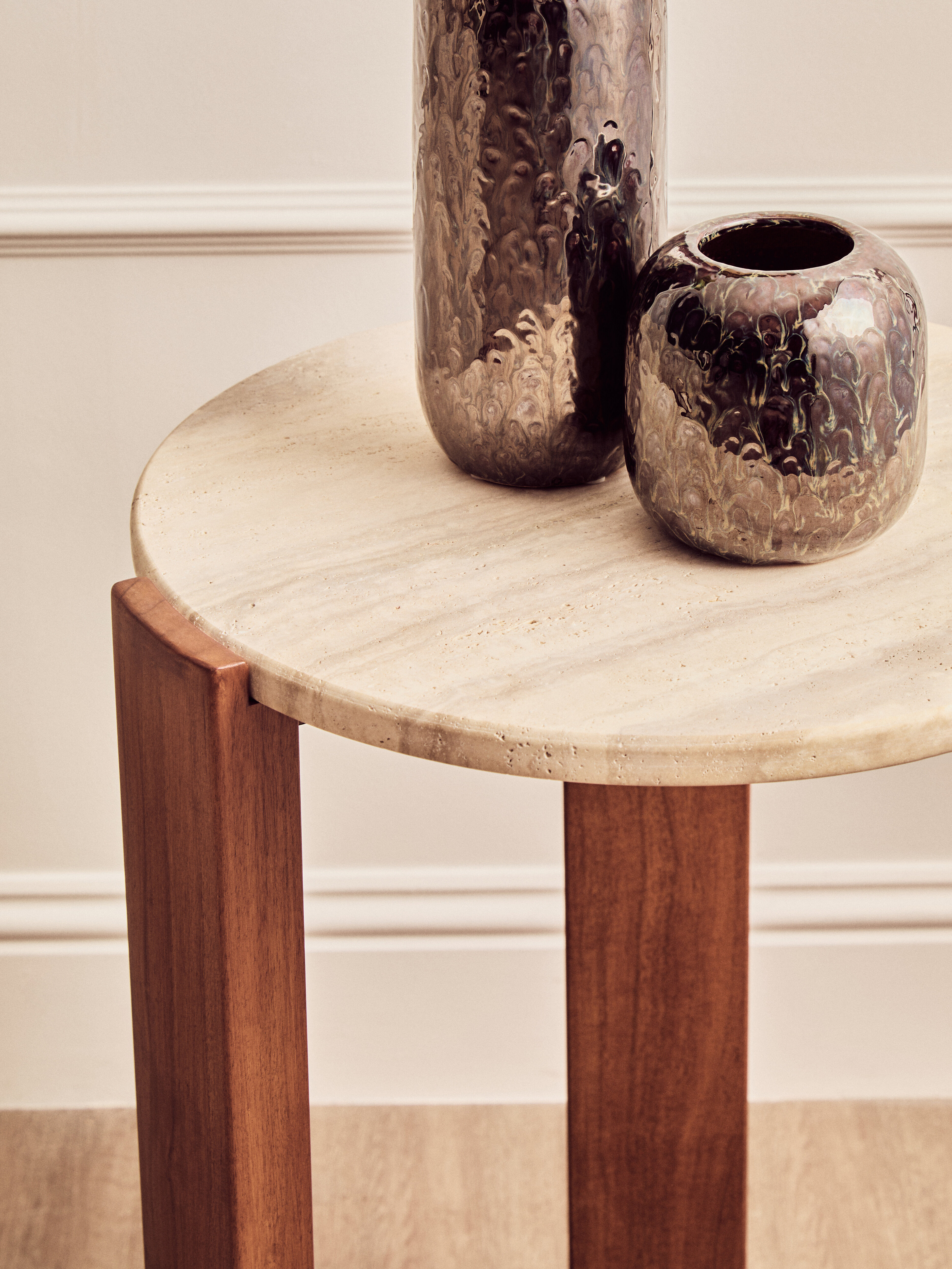 Palermo Runder Marmor Beistelltisch Naturholz