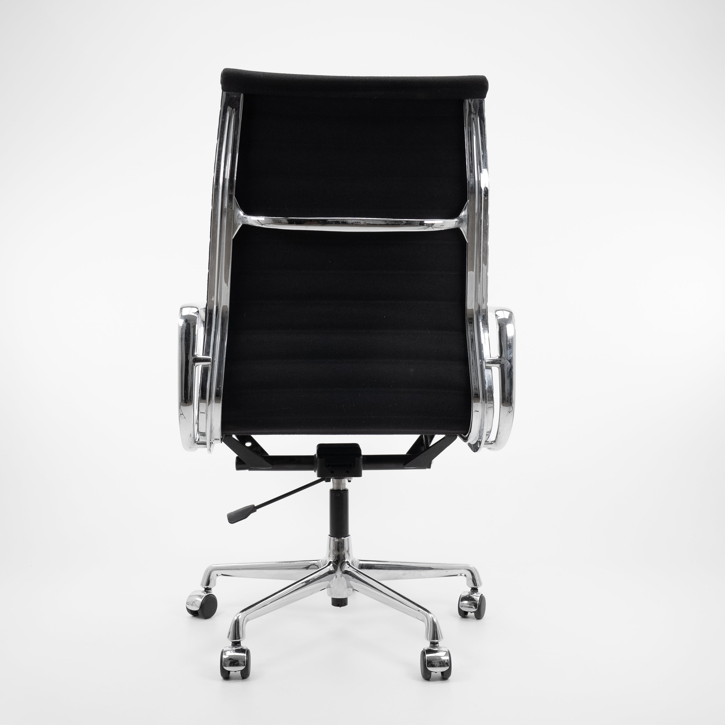 EA119 Bürostuhl Schwarz von Vitra