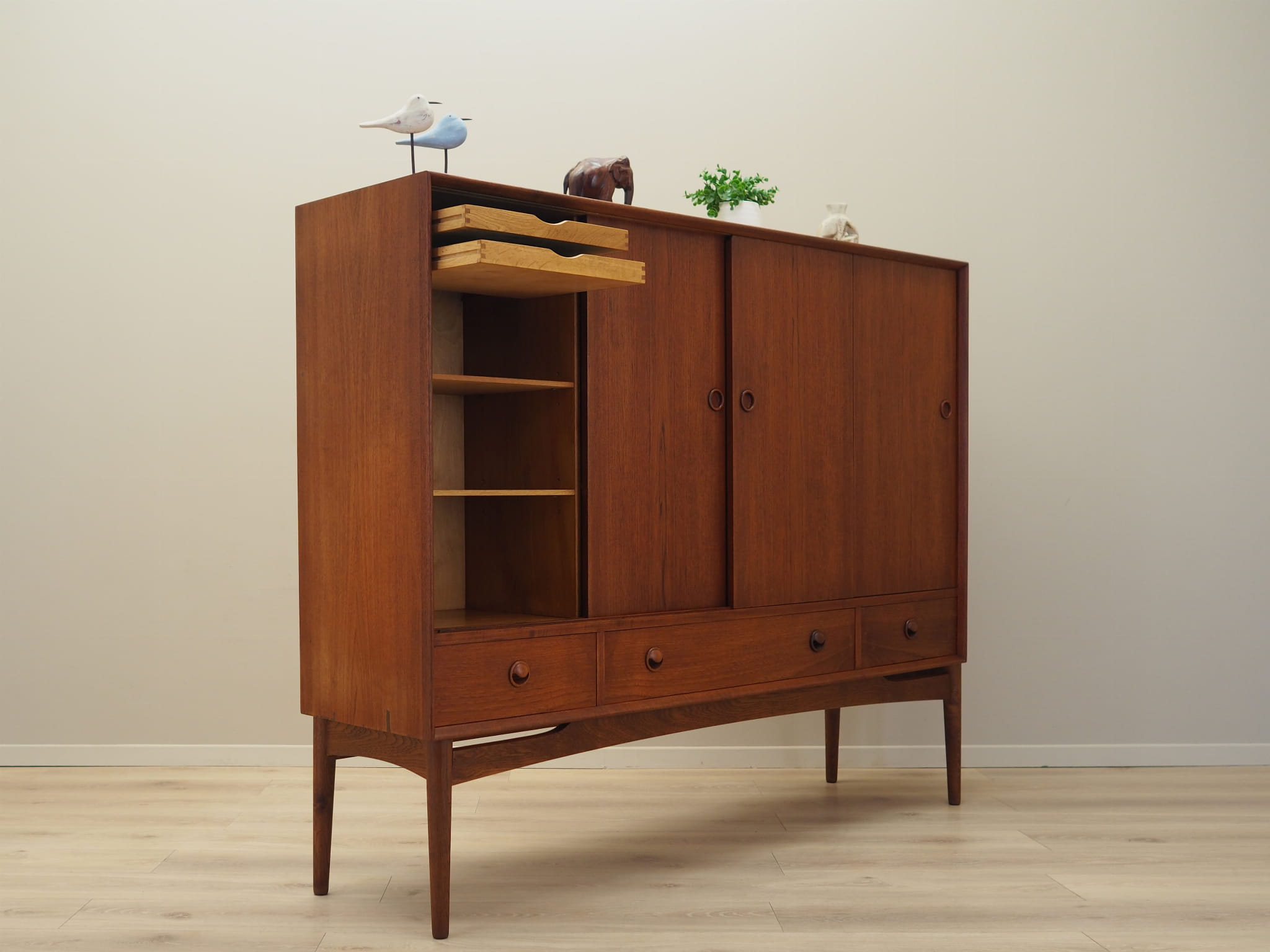 Highboard Teakholz Braun 1960er Jahre