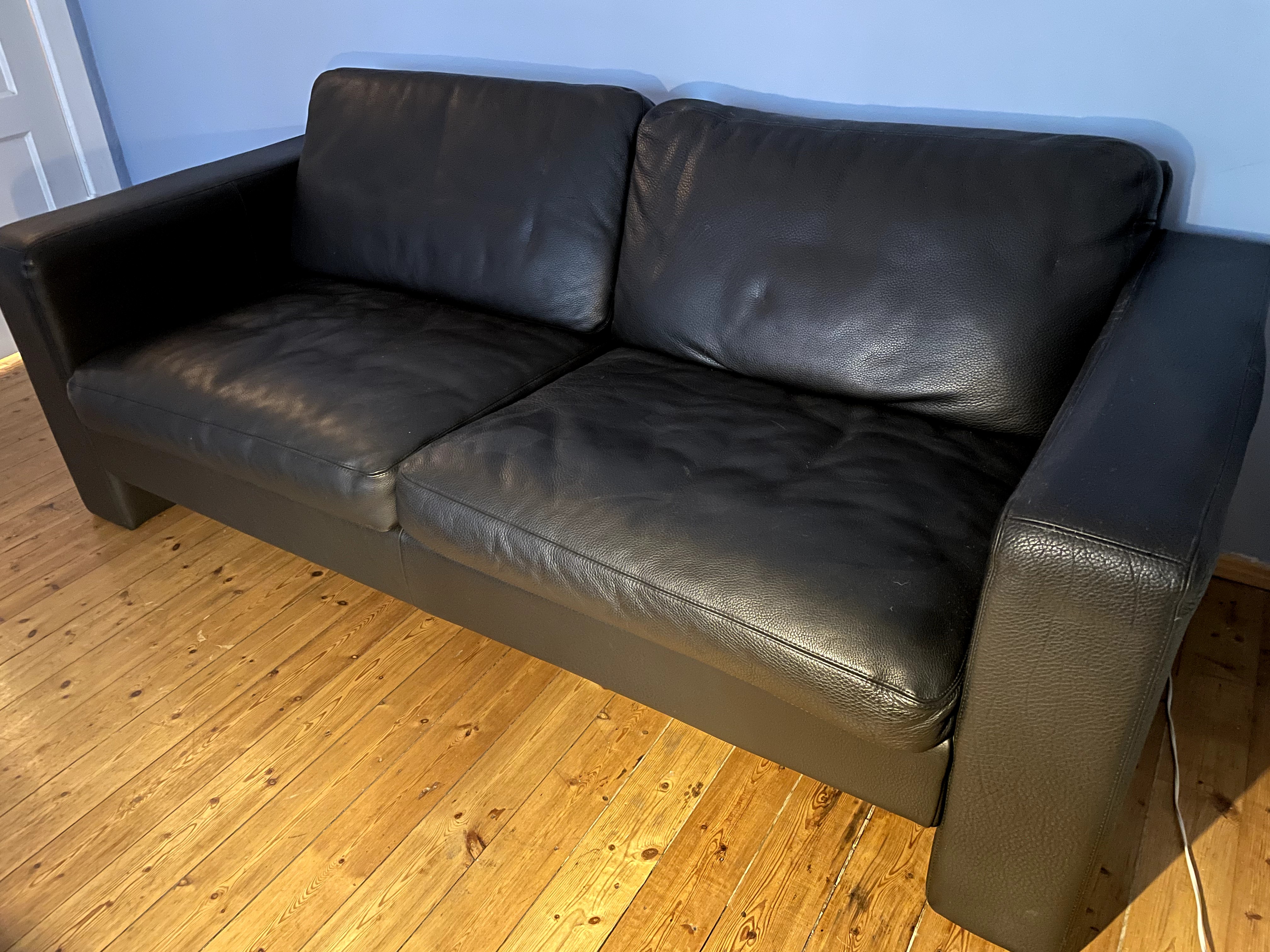 Conseta Sofa 2-seater Leather Black