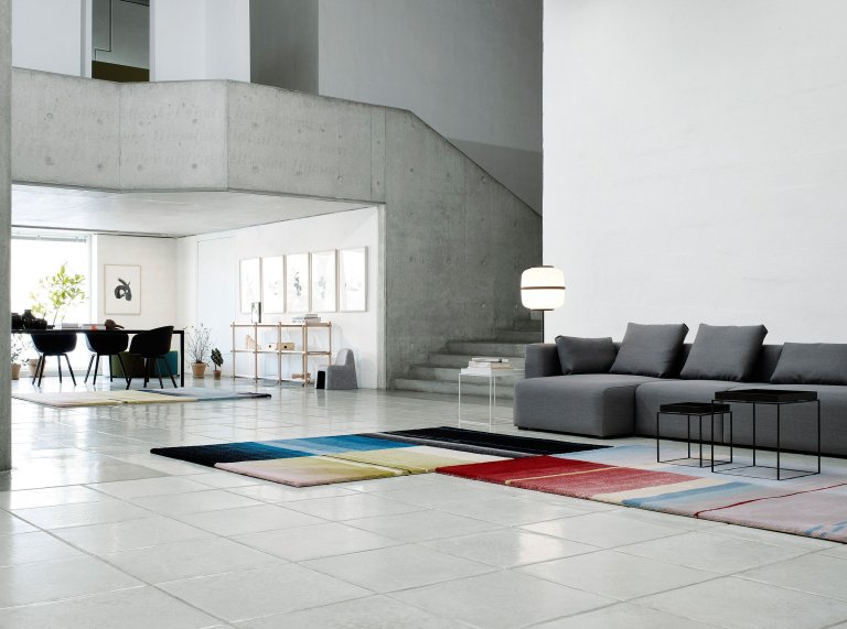 Slit coffee table black