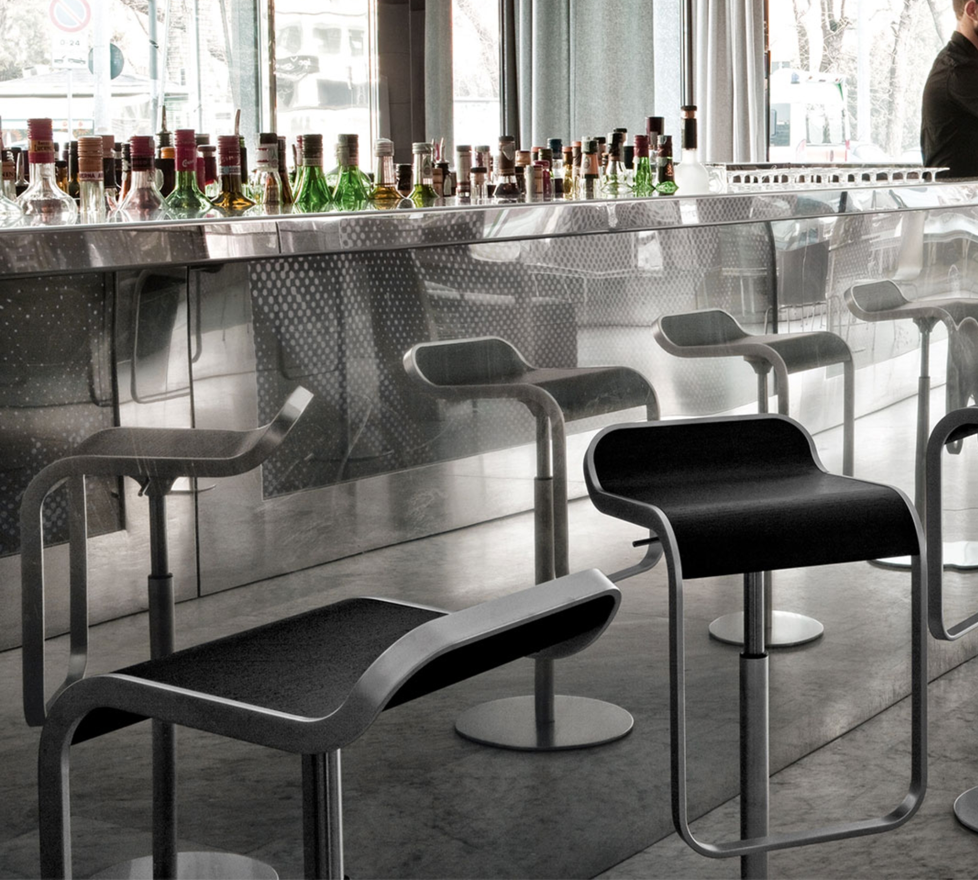 LEM Bar stools Wood Chrome Black
