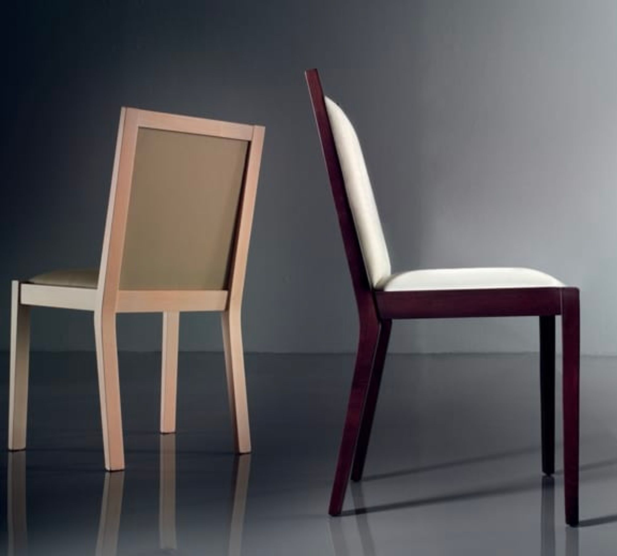 2x Luna Chair Wood Walnut Wood Beige