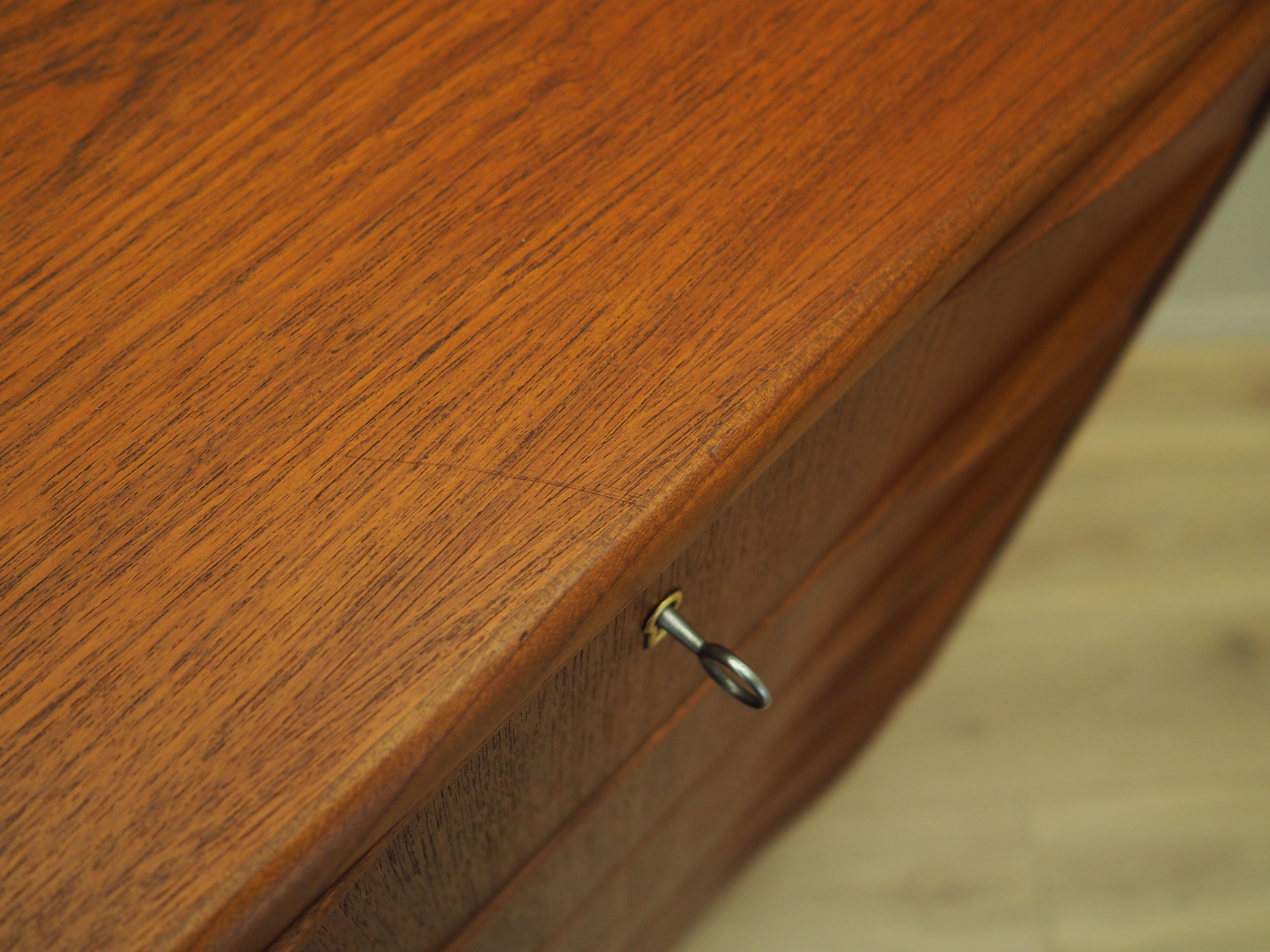 Chest of drawers Teak wood 1970s