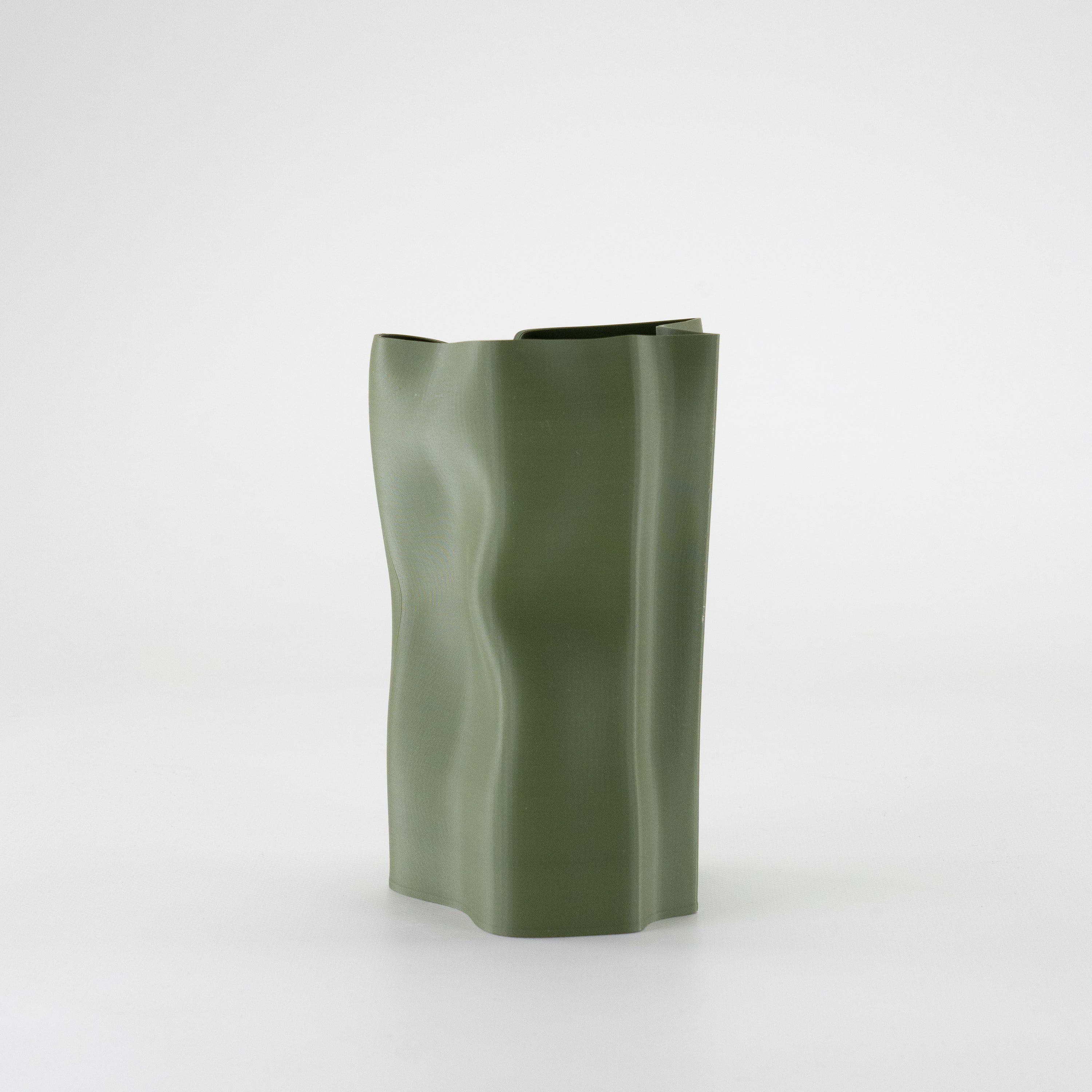 1123-1 Fluid Vase Olive