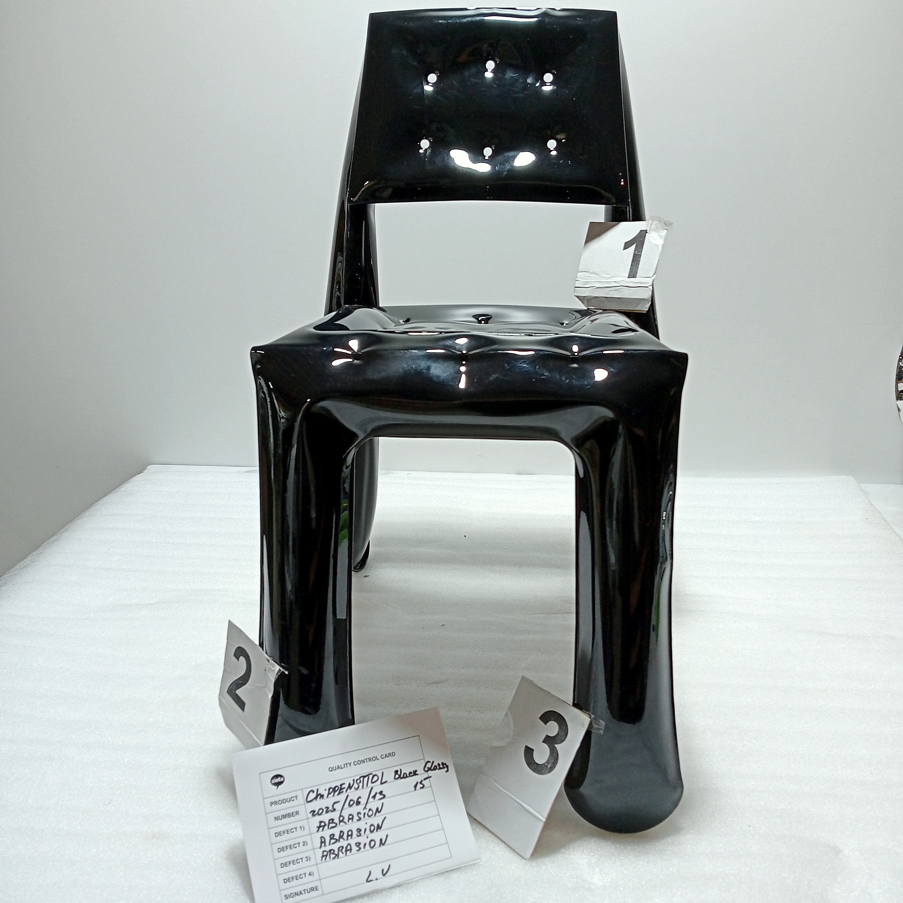 Chippensteel 0.5 Chair Steel Black Glossy