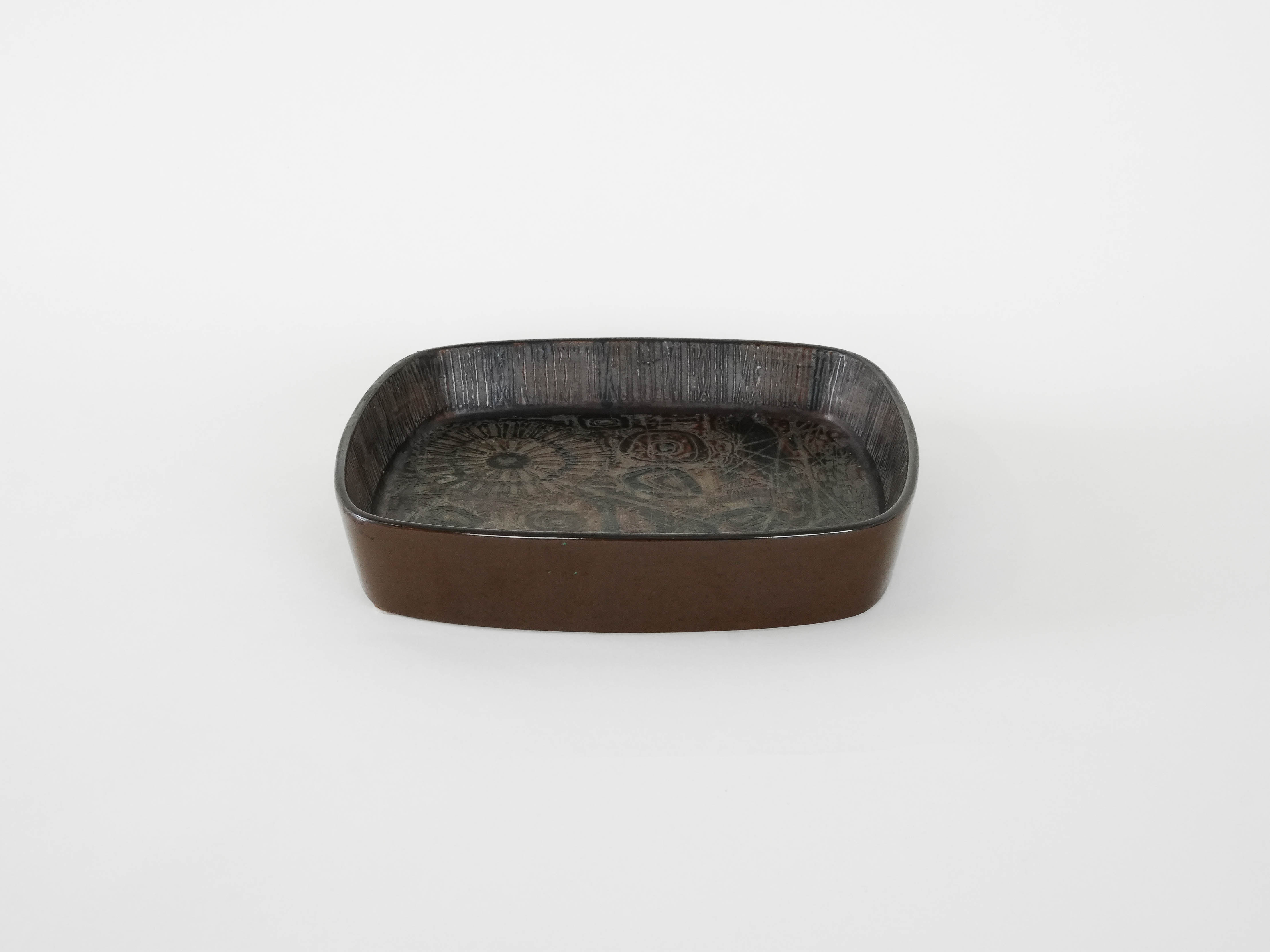 Read Ceramic bowl Brown 1970s