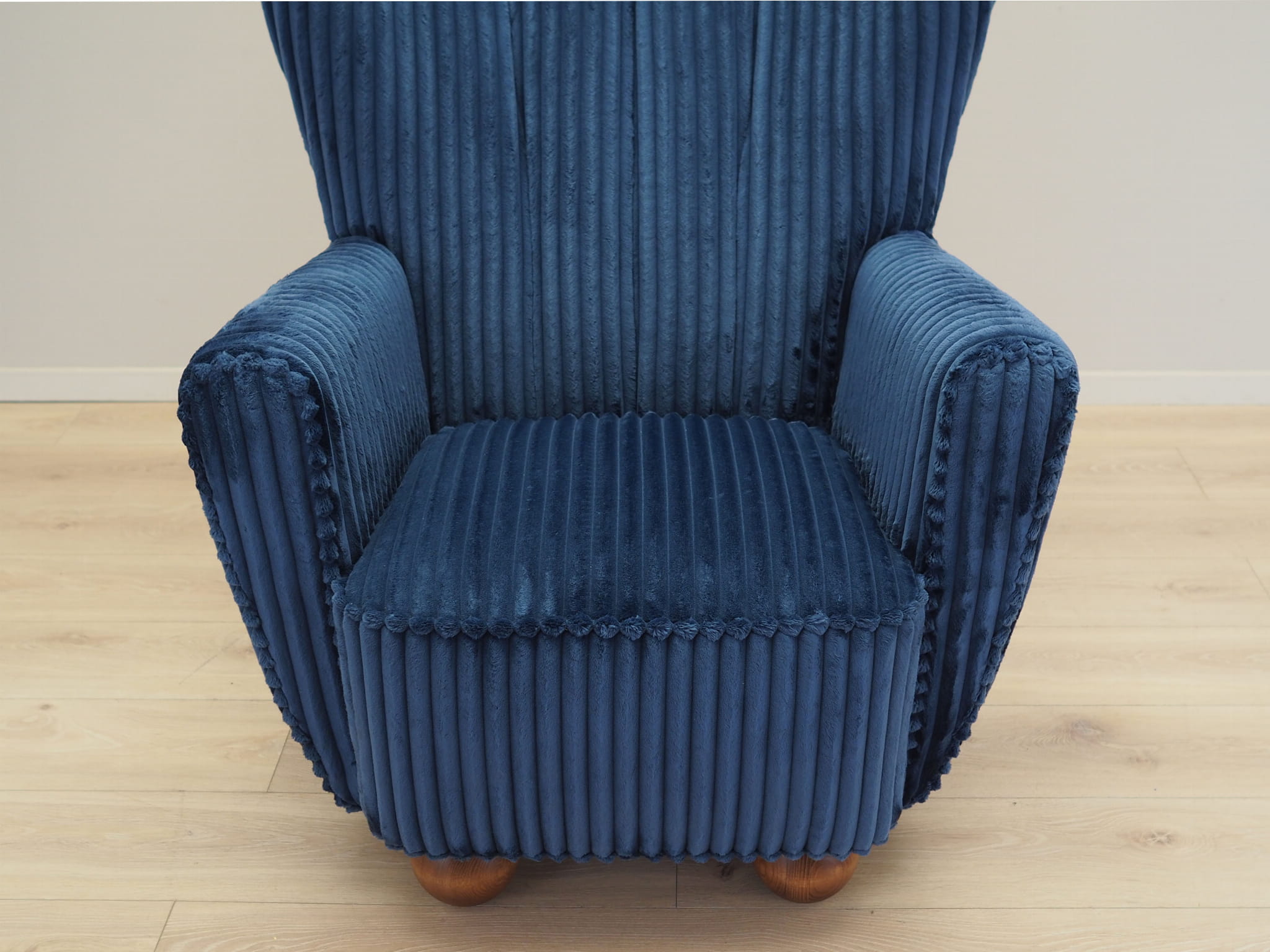 Armchair Velour Dark Blue