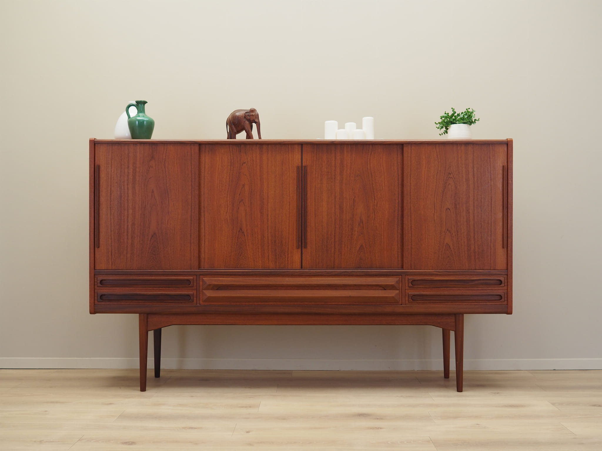 Highboard Holz Braun 1960er Jahre