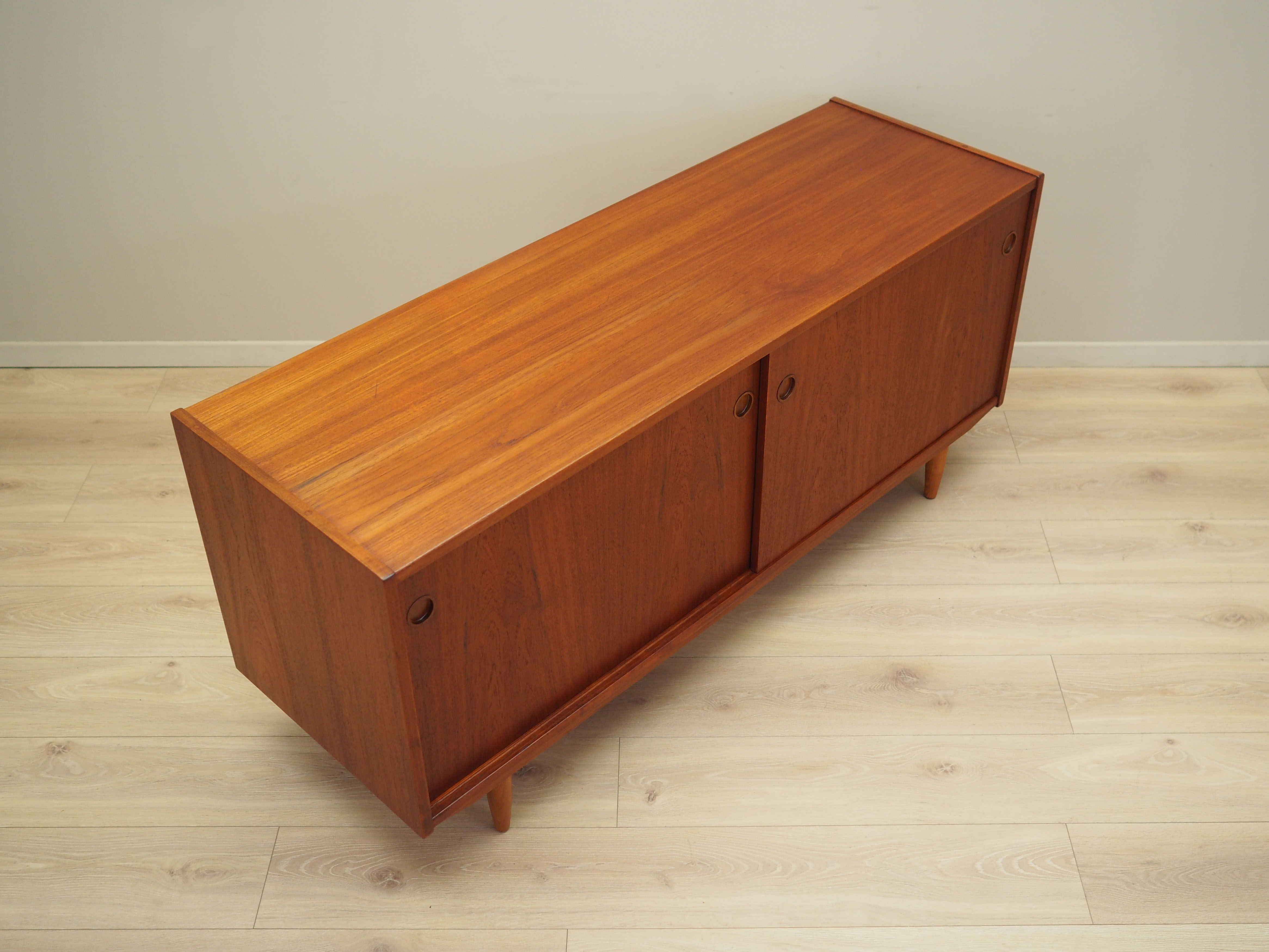Schrank Teakholz 1970er Jahre