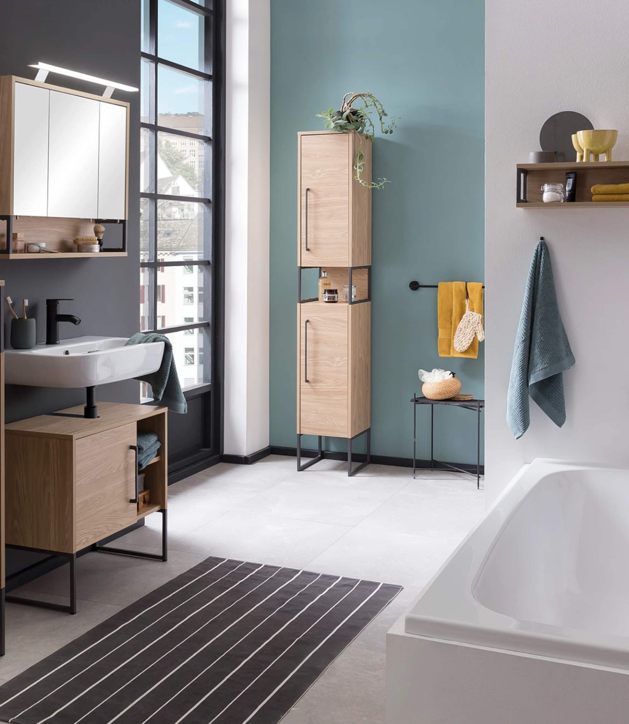 Badschrank Eiche Dekor Hell