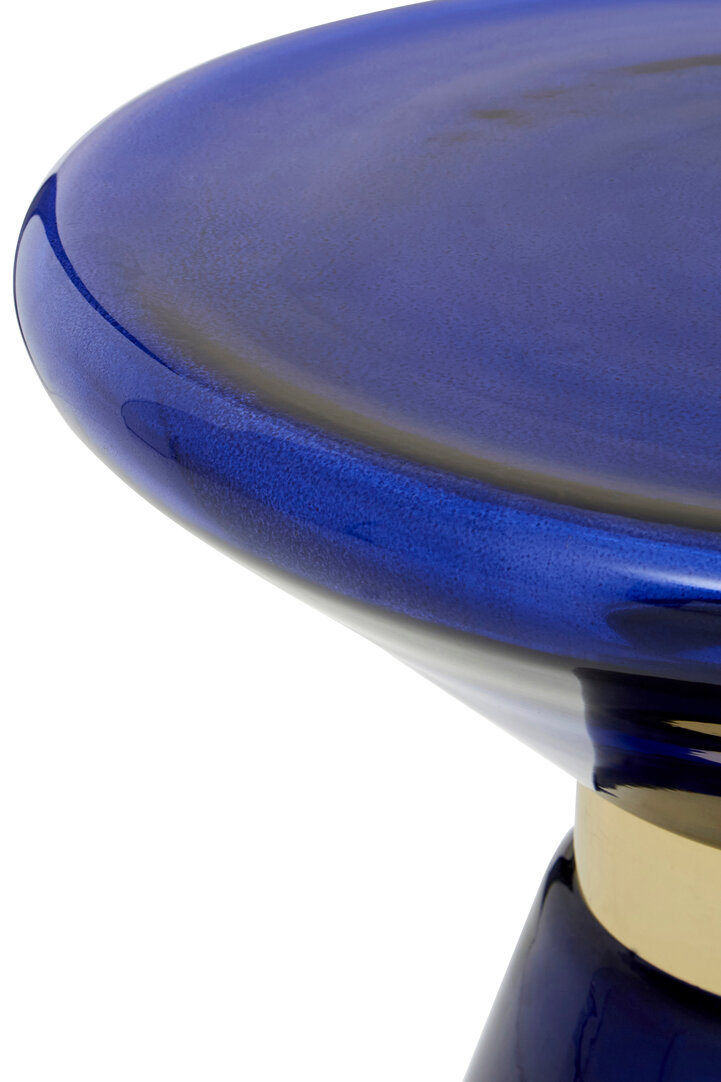 Margot Schwarzes Glas und Kupfer Beistelltisch
