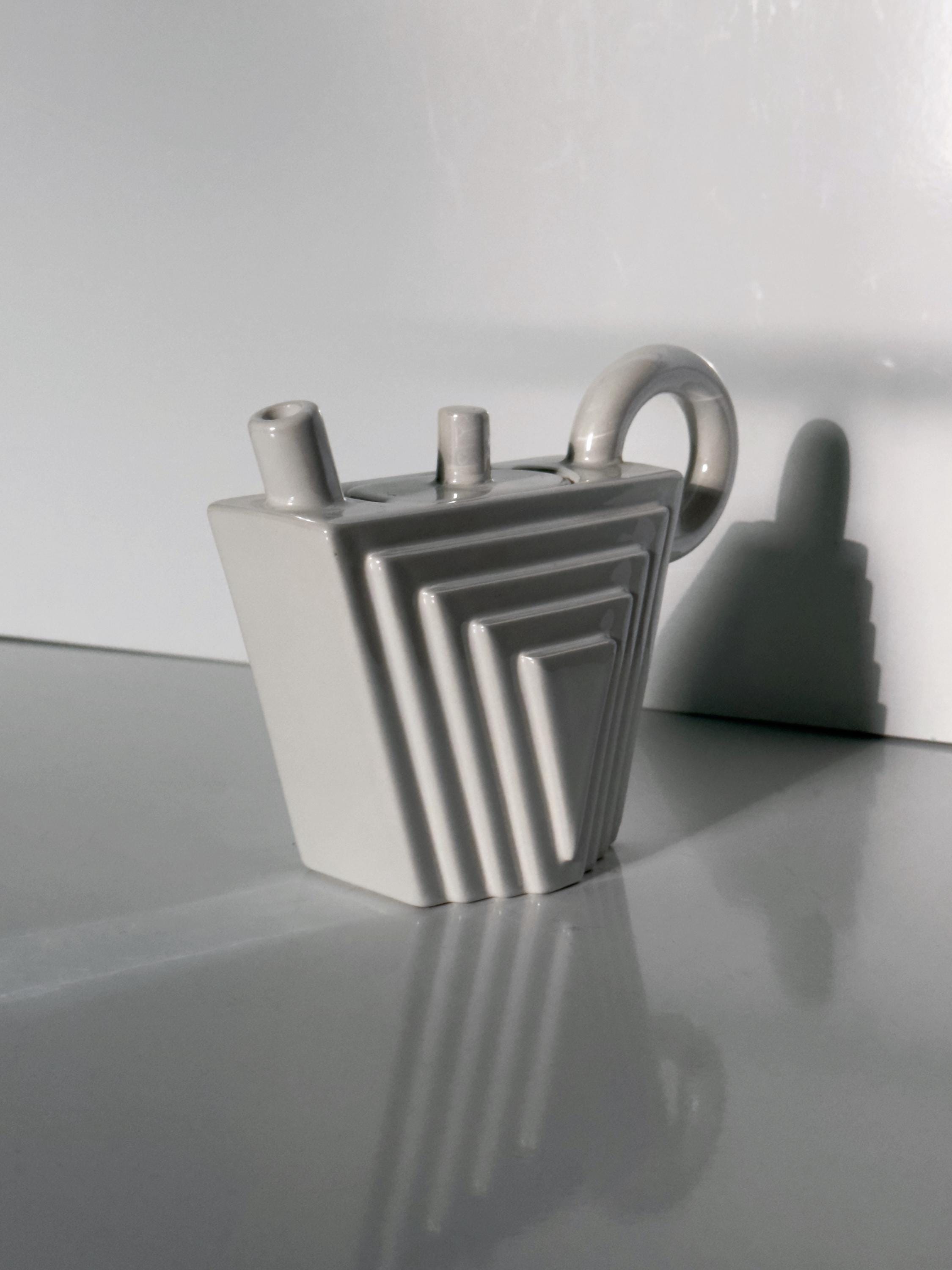 Postmodern TeapotTeapot Ceramic 1980s