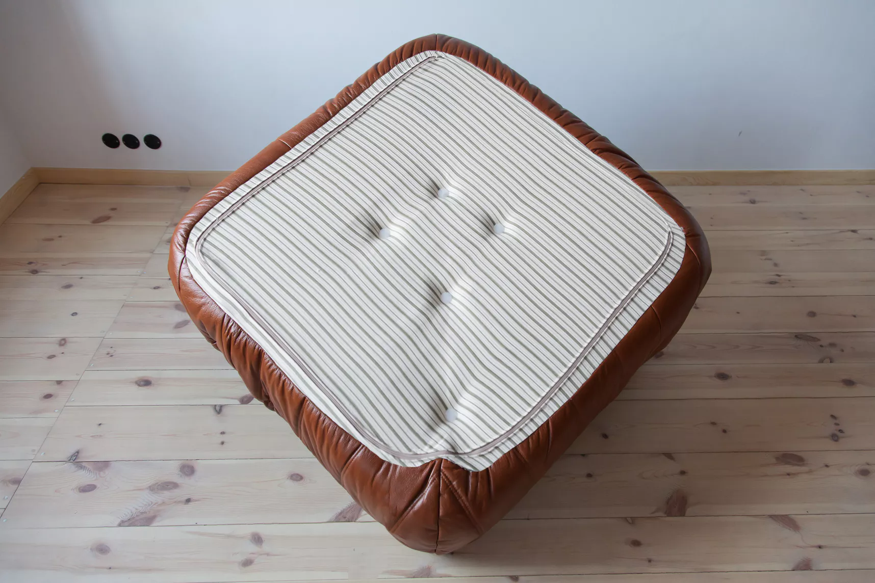 Togo Lounge Set 3-pc. High gloss leather whiskey brown