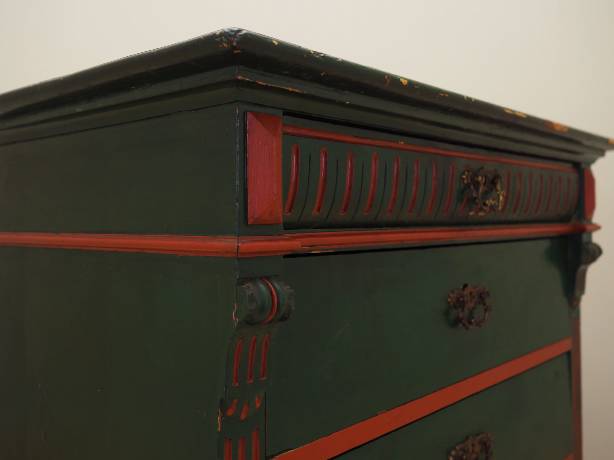 Chest of drawers Wood Green 1950s