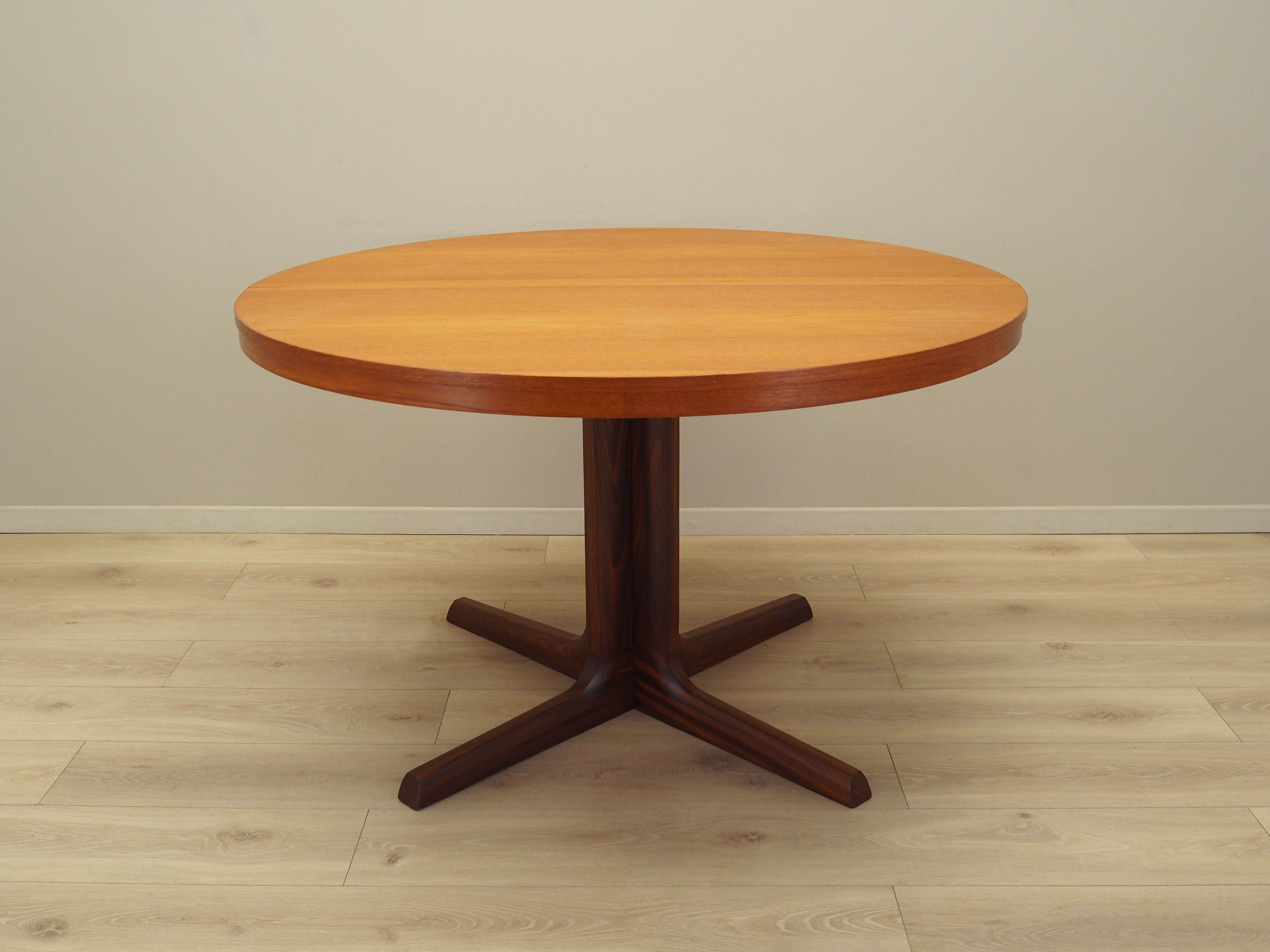 Esstisch Teakholz 1970er Jahre 120cm