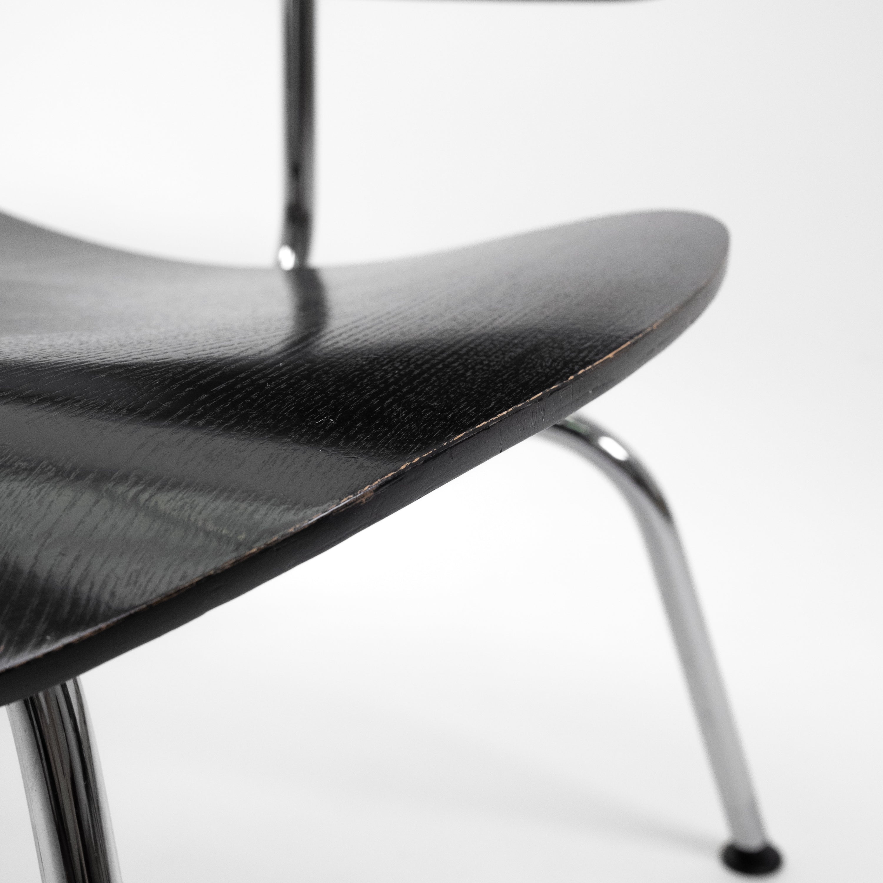 LCM Dining chairs Plywood Chrome Ash Black