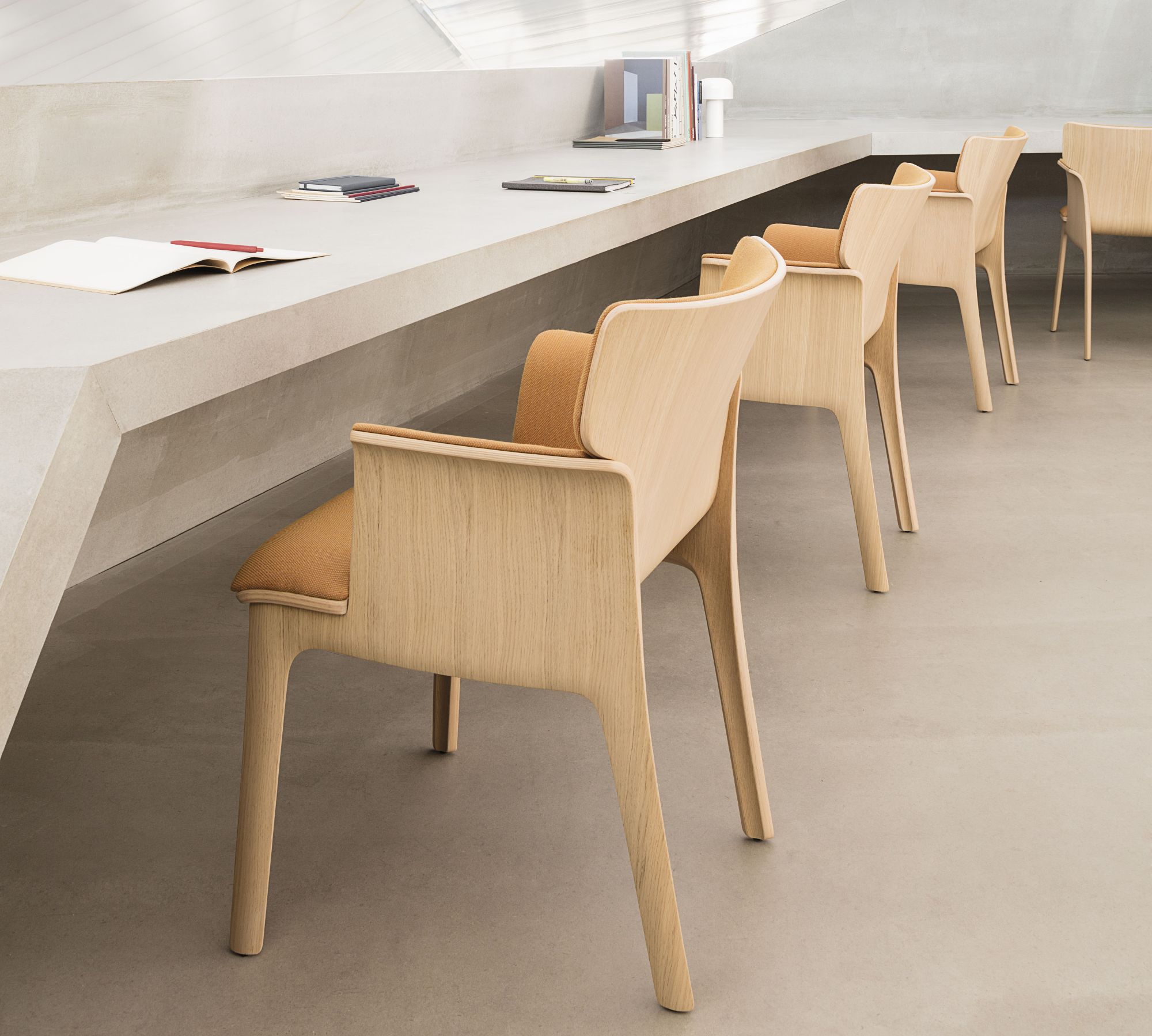 Adela Rex SO1410 Armlehnstuhl Eichenholz Gepolstert