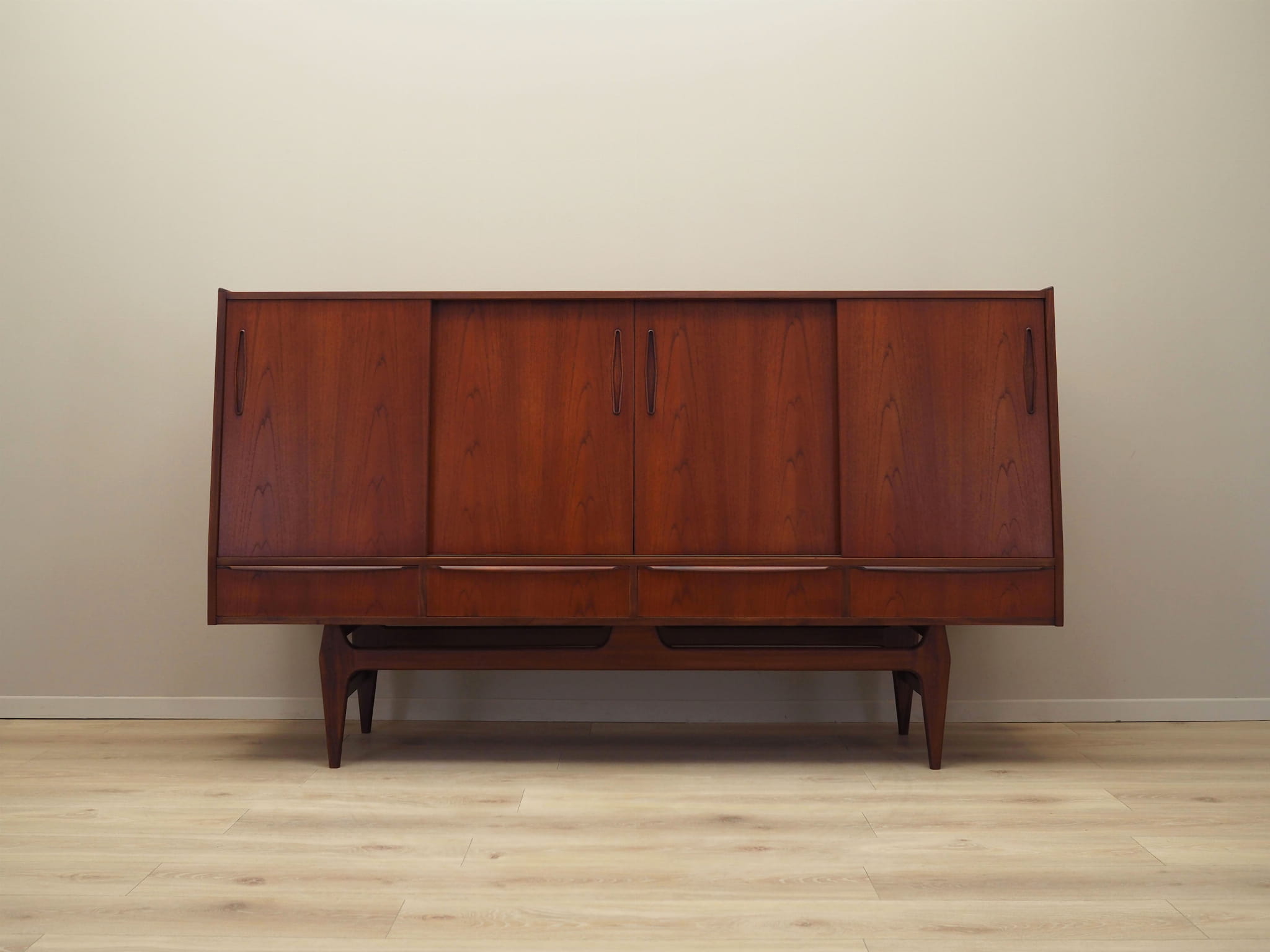 Highboard Teakholz Braun 1960er Jahre